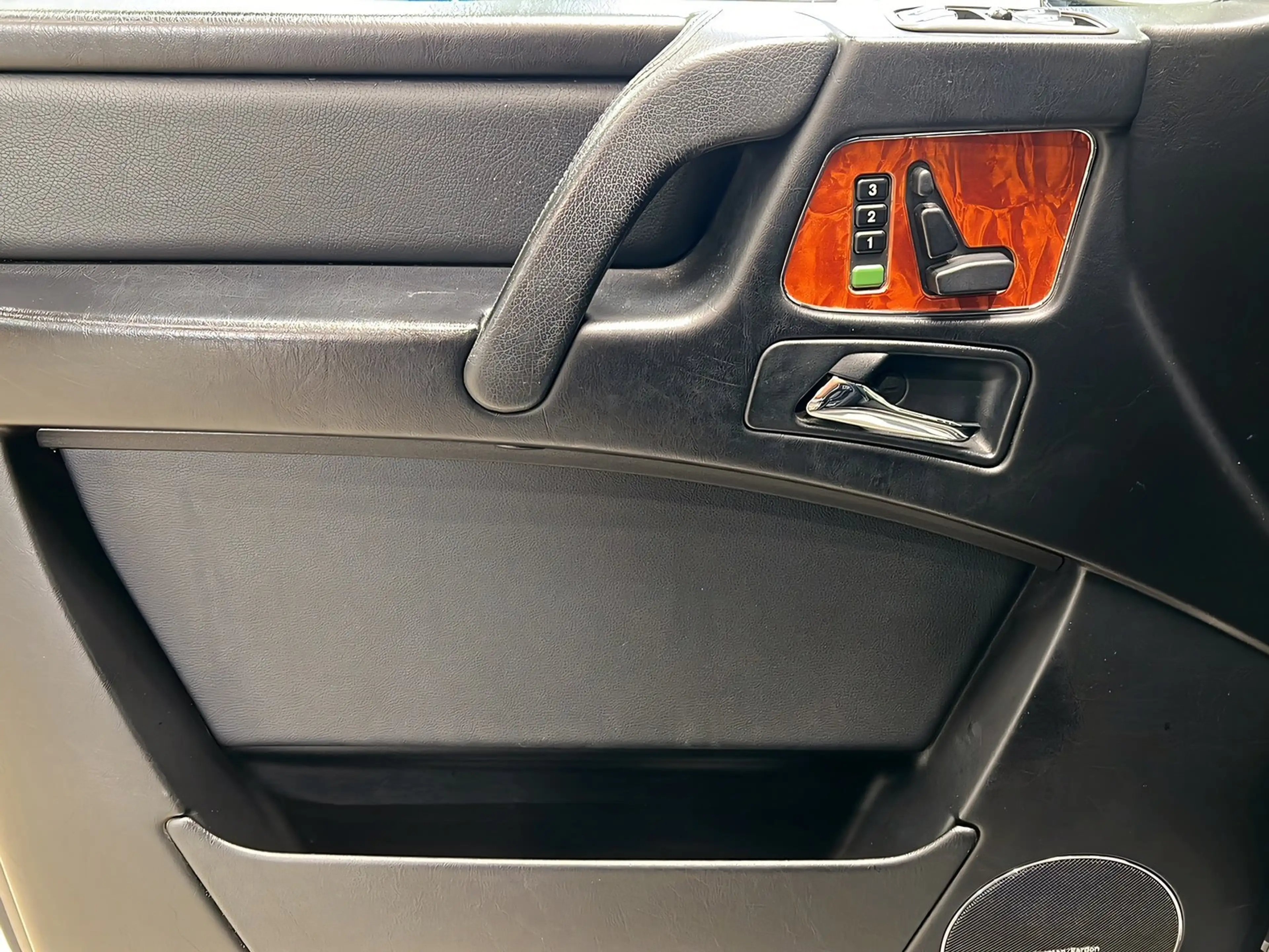 Mercedes-Benz G 350 BLUETEC Harman+StHz+AHK - nur Händler/Exp. — photo 14