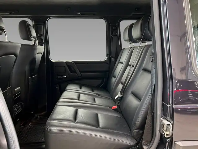 Mercedes-Benz G-Class view 10
