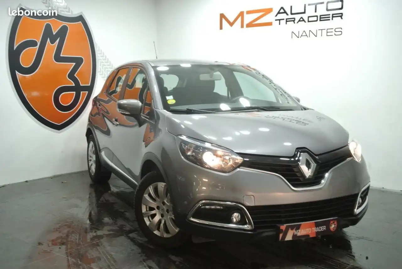 Renault Captur dCi 90 Energy S\u0026S ecoÂ² Zen Garanti