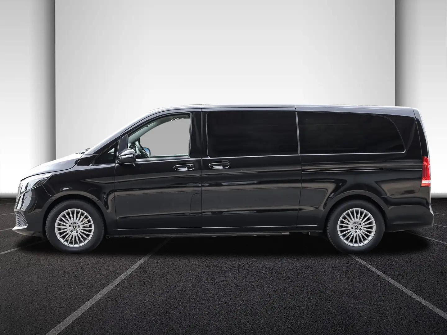 Mercedes-Benz EQV 300 Extralang,8Sitze,2xelektr.Schiebetür,LED Noir - 2