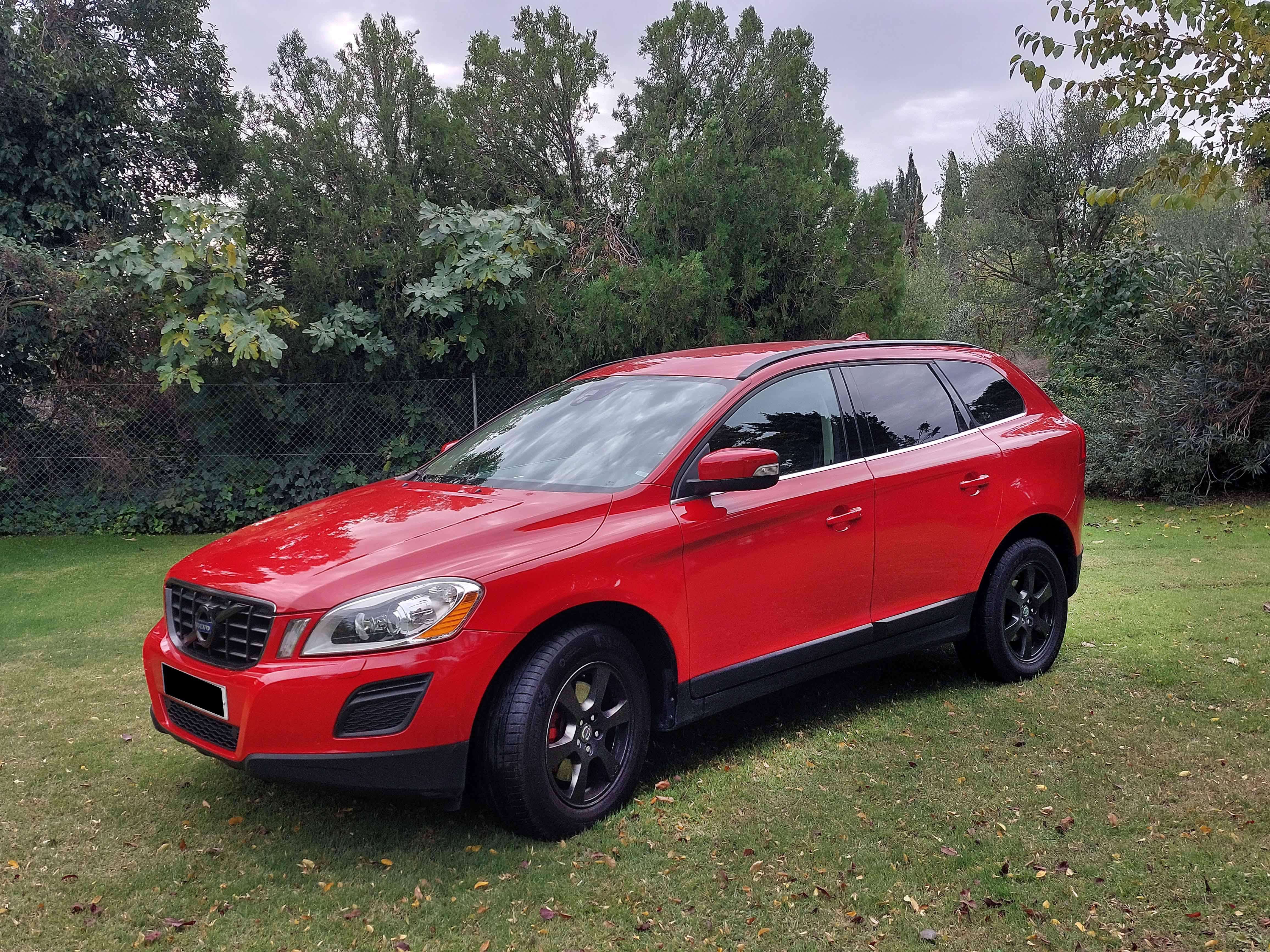 Volvo XC60 D3 Aut. Momentum - foto 1