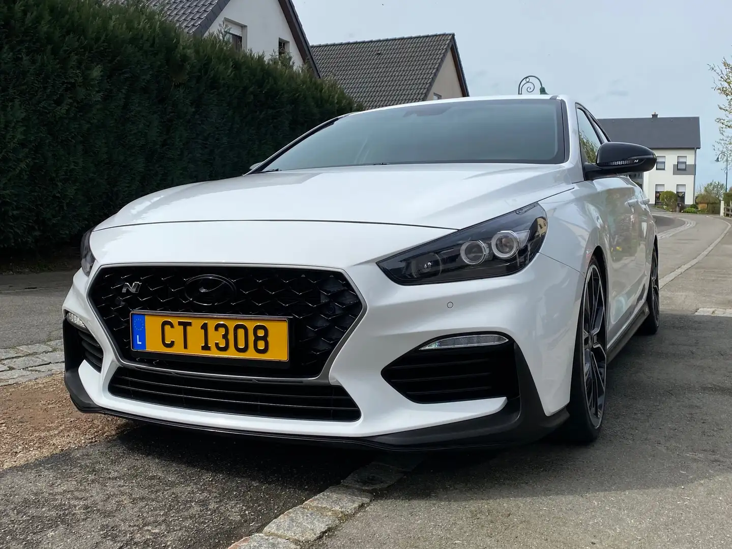 Hyundai i30 i30 Fastback N 2.0 T-GDi N Performance Pack Wit - 2