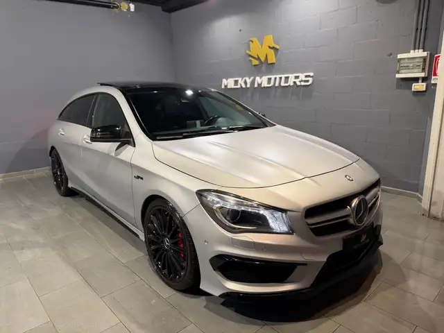 Mercedes-Benz CLA 45 AMG Shooting Brake 4matic 381cv auto