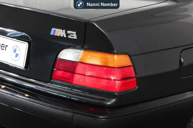 BMW M3 view 6