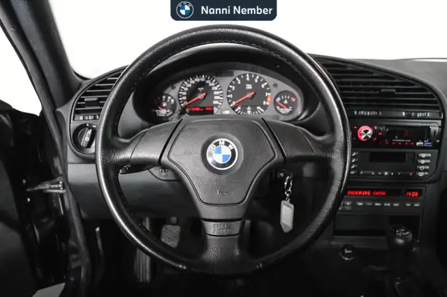 BMW M3 view 10