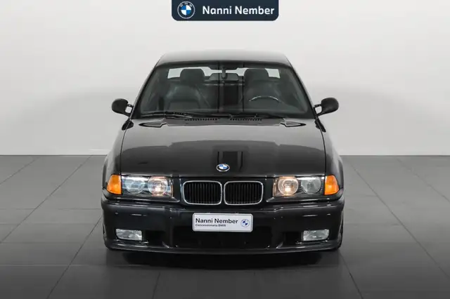 BMW M3 view 2