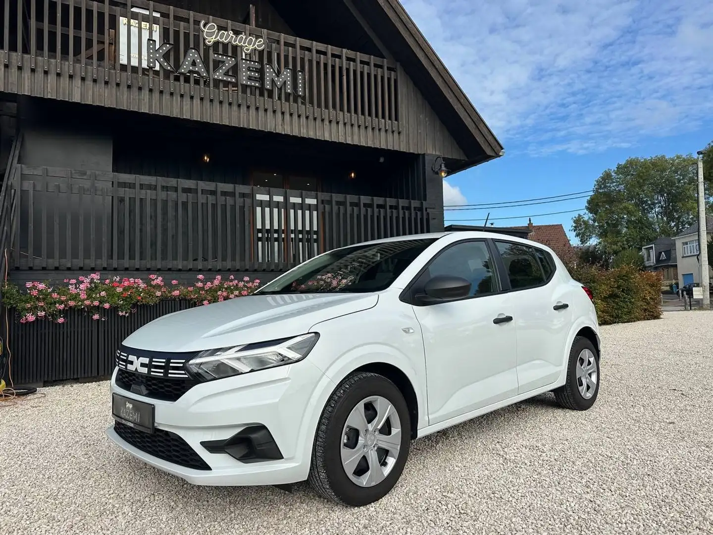 Dacia Sandero Sandero 1.0i * 4.668 KM !! ETAT NEUF !! * - 1