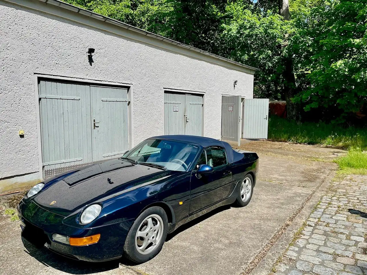 Porsche 968