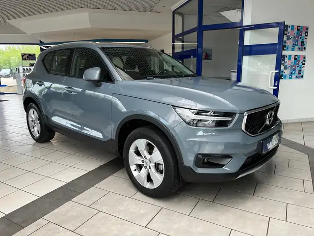 Volvo XC40 T4 Momentum,Voll LED,AHK,RKF,Navi,