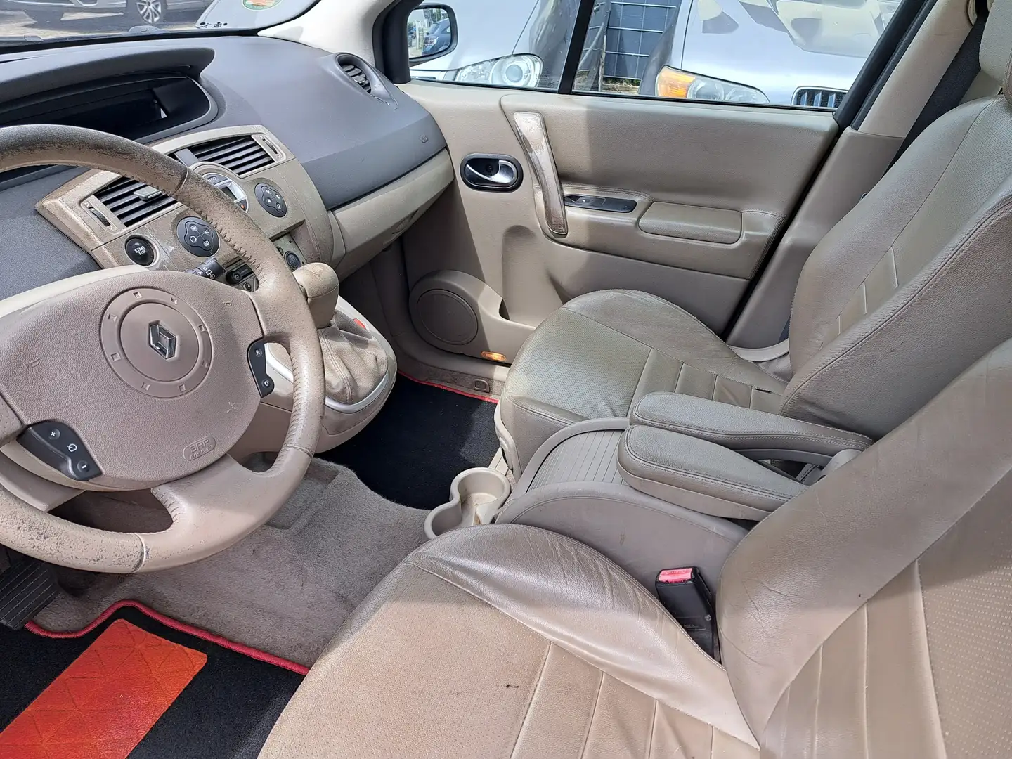 Renault Scenic * Automatik - Klimaanlage * Schwarz - 2