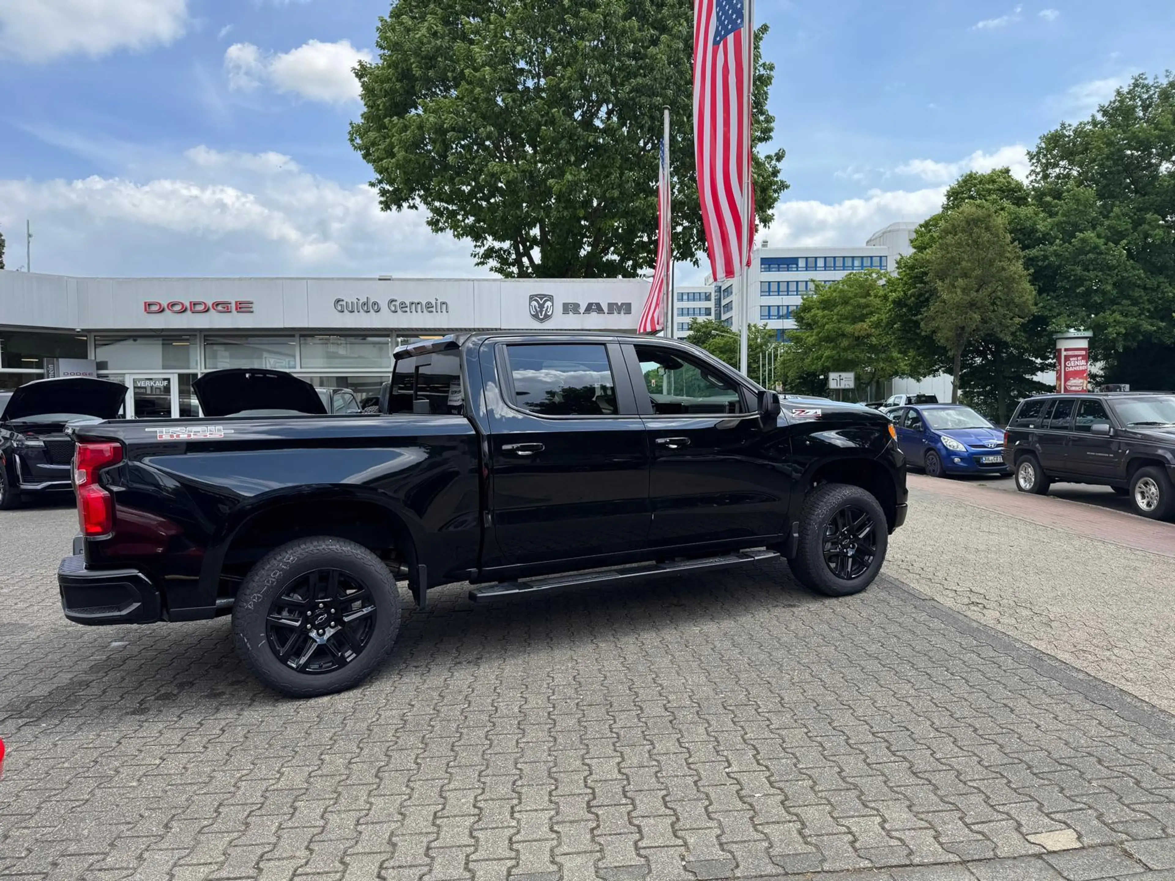Chevrolet Silverado 6.2 V8 LT Trail Boss 2026 — photo 5