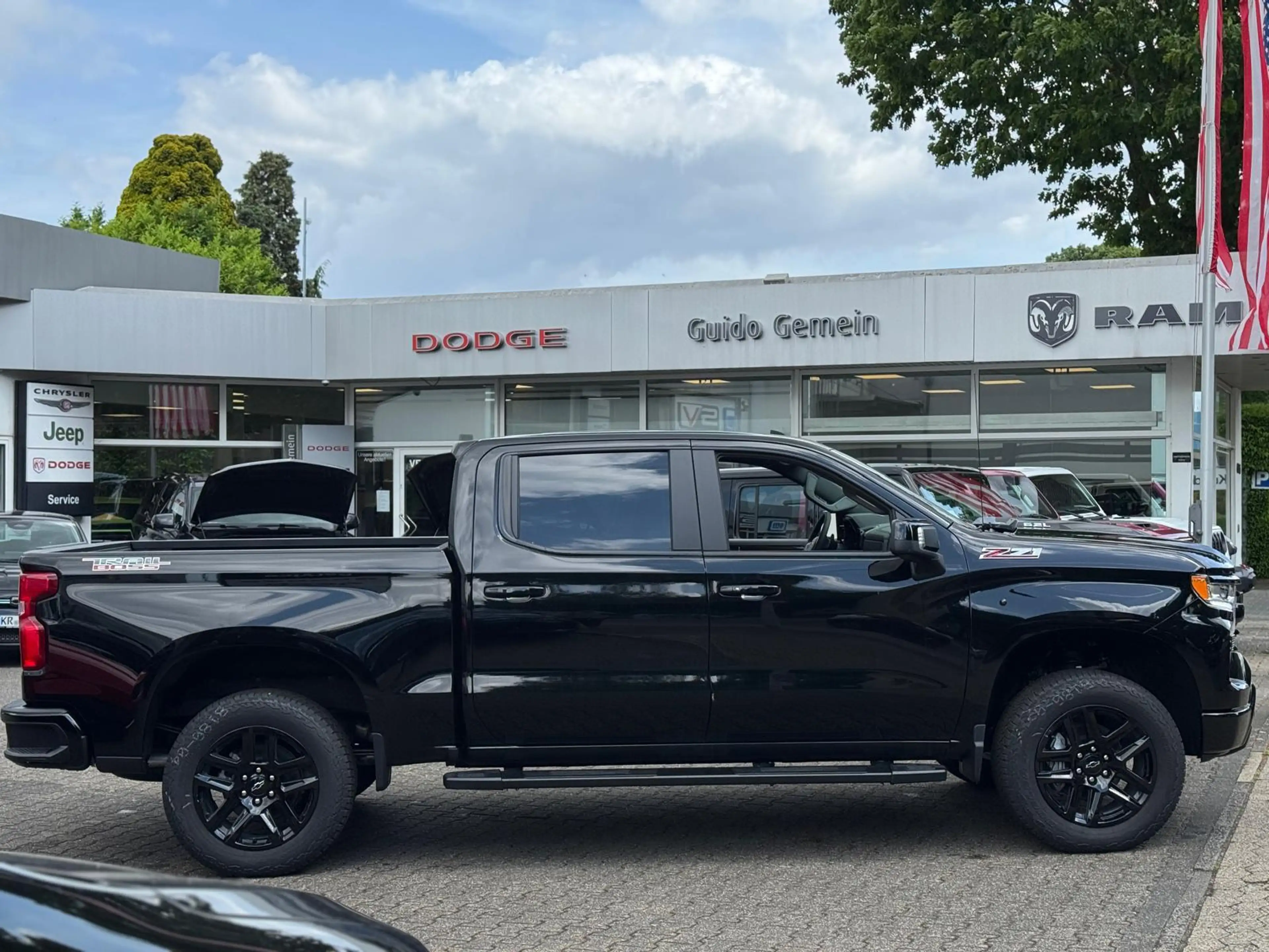 Chevrolet Silverado 6.2 V8 LT Trail Boss 2026 — photo 4