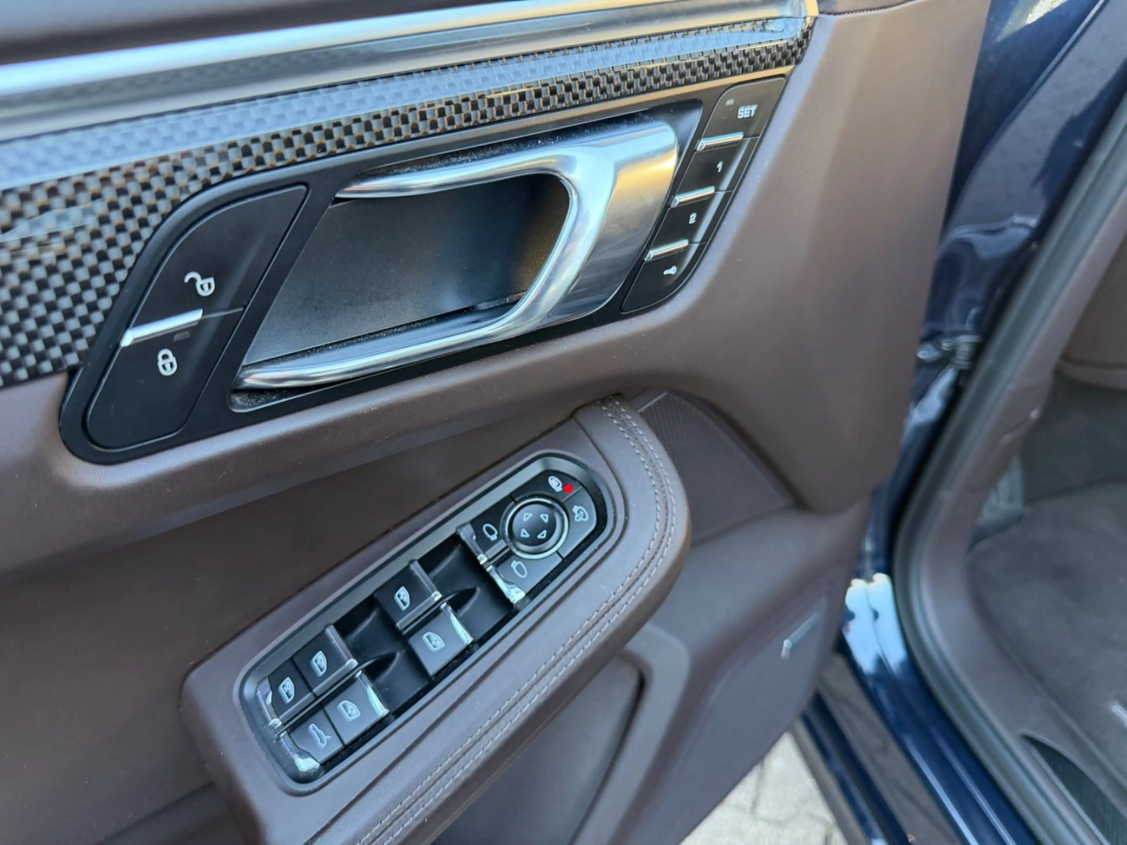 Porsche Macan GTS BOSE LUFT AHK SITZKLIMA DEUTSCHES FZG — photo 9