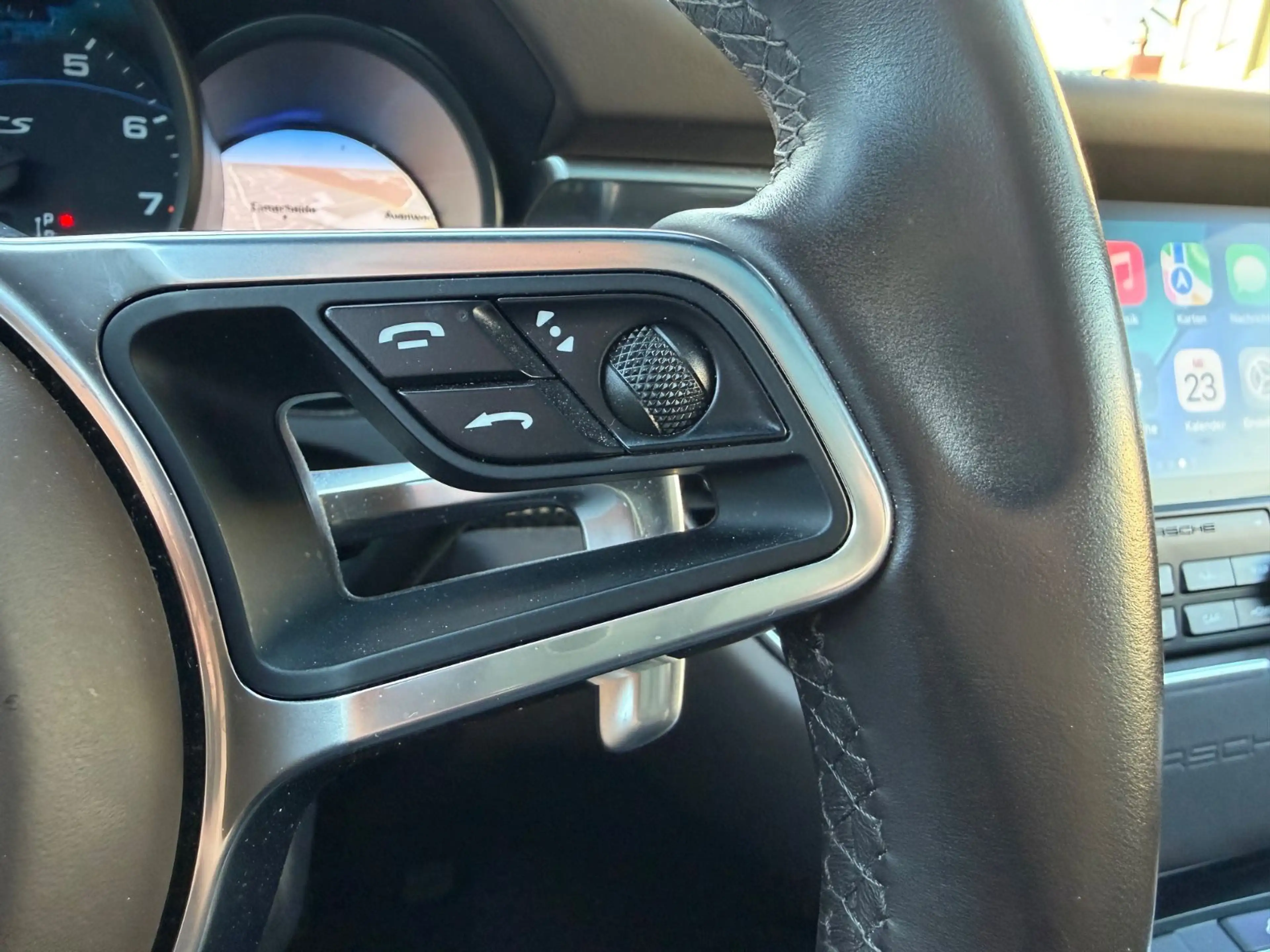 Porsche Macan GTS BOSE LUFT AHK SITZKLIMA DEUTSCHES FZG — photo 12