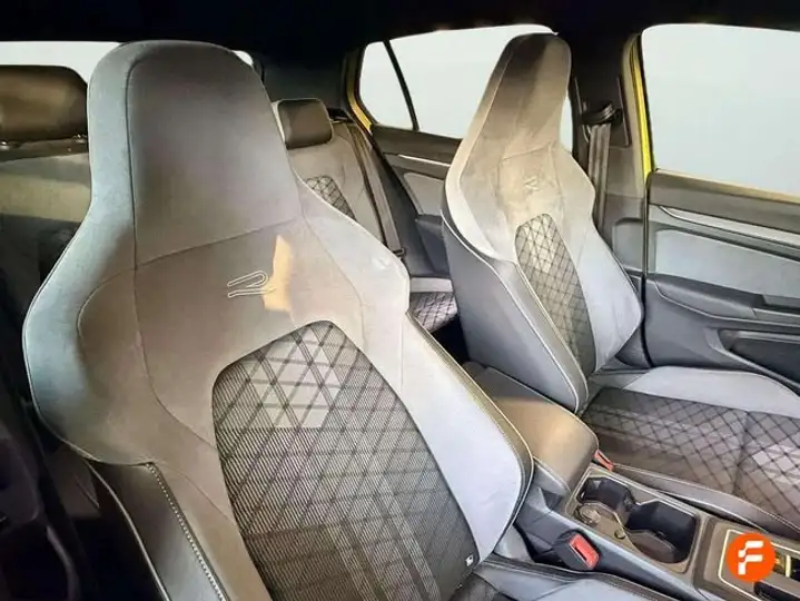 Volkswagen Golf 2021, foto 16