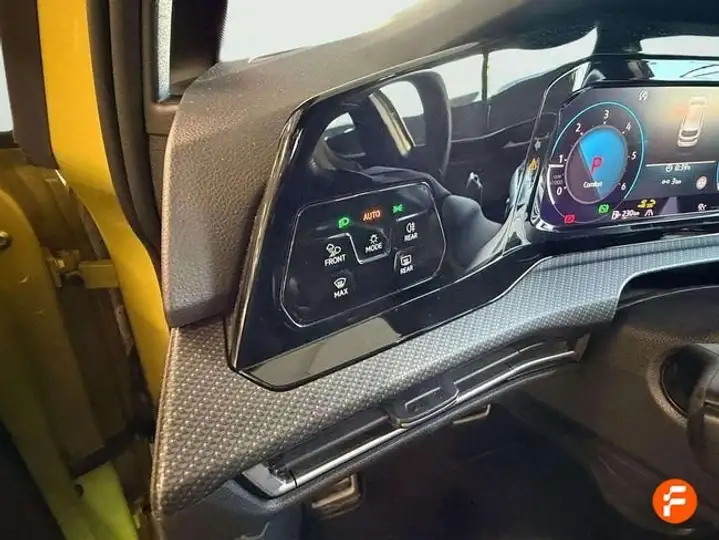 Volkswagen Golf 2021, foto 28
