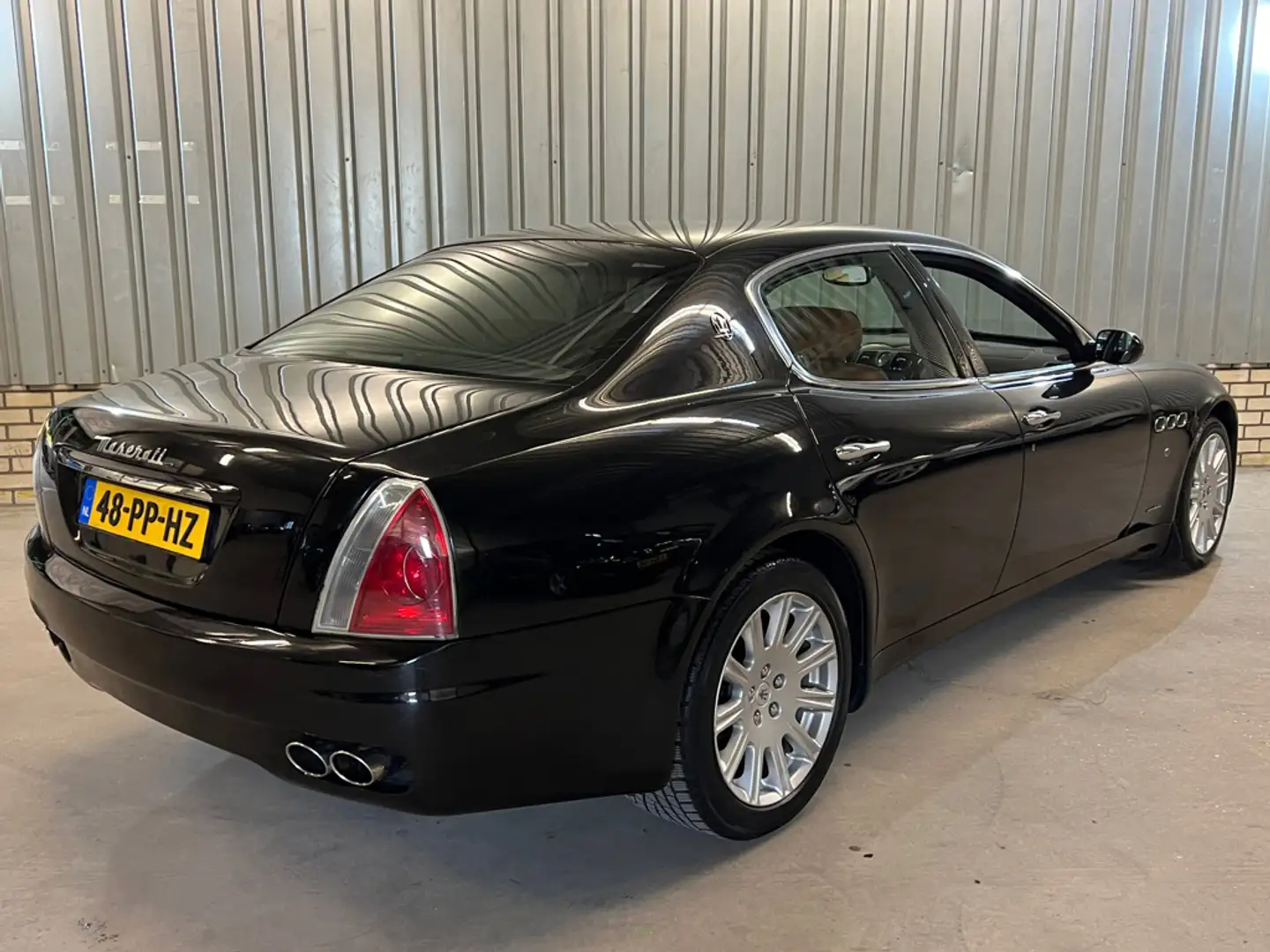 Maserati Quattroporte 4.2 Duo Select ORIG. NL, ALLE BOEKEN COMPLEET. BAK Zwart - 2
