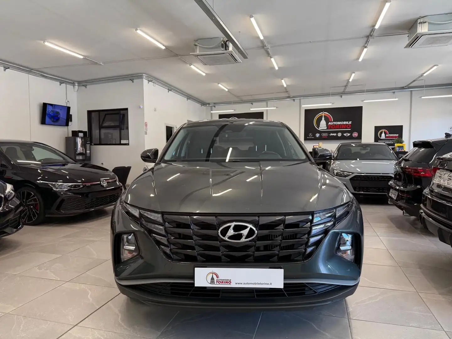 Hyundai TUCSON Tucson 1.6 HEV aut.Exellence Grigio - 2