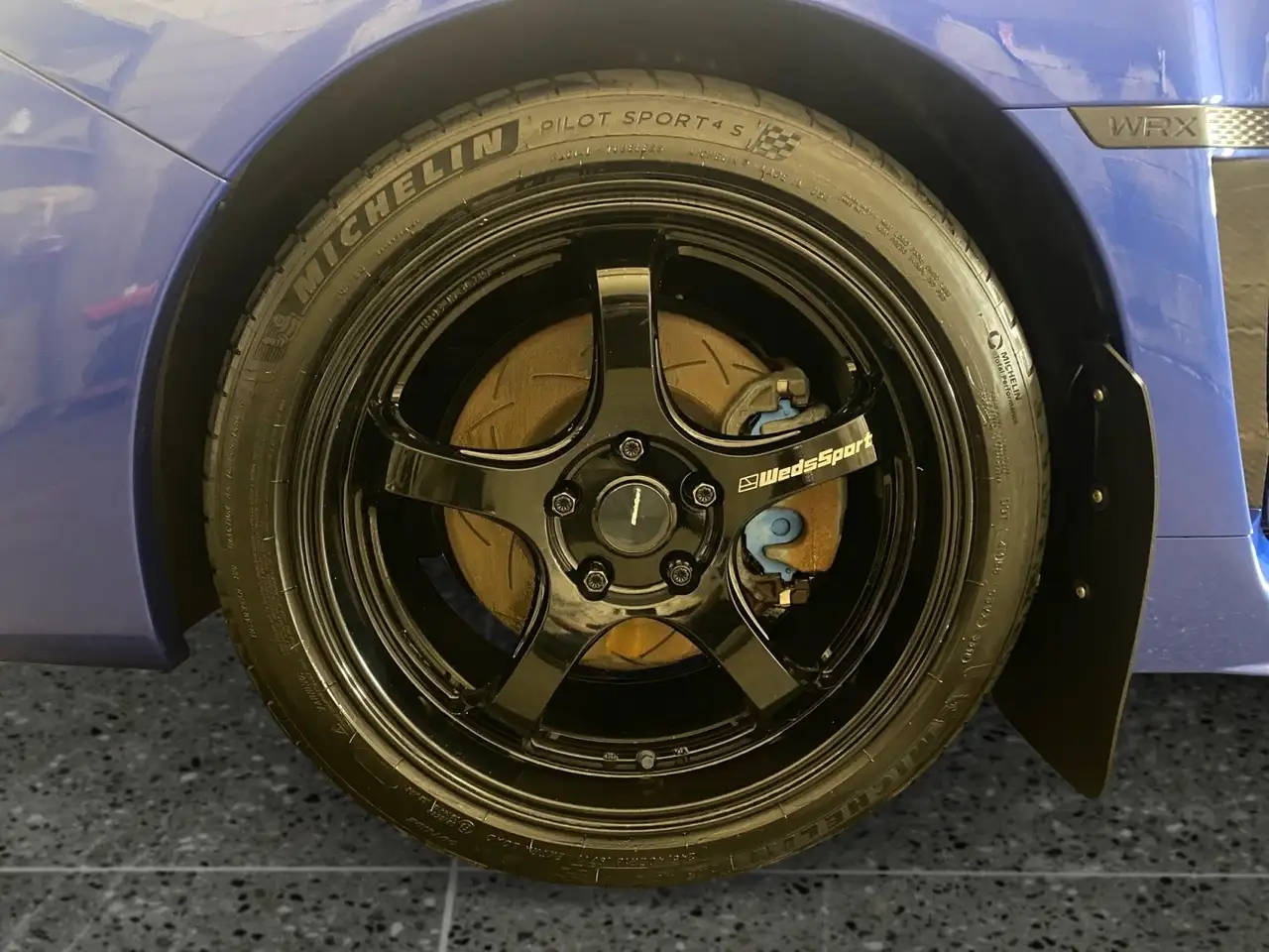 Subaru WRX снимка Subaru WRX