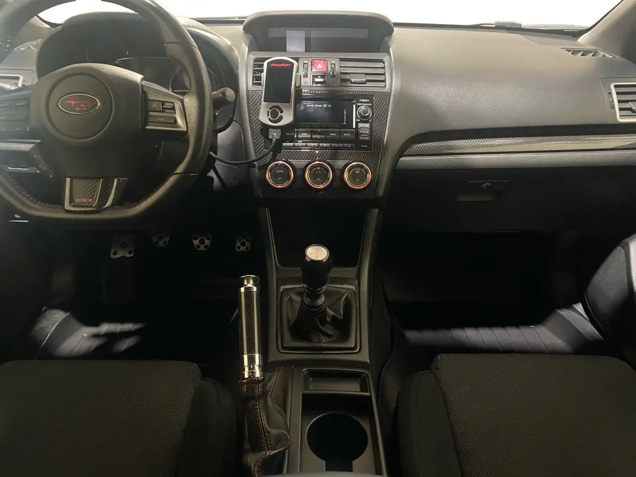 Subaru WRX снимка Subaru WRX