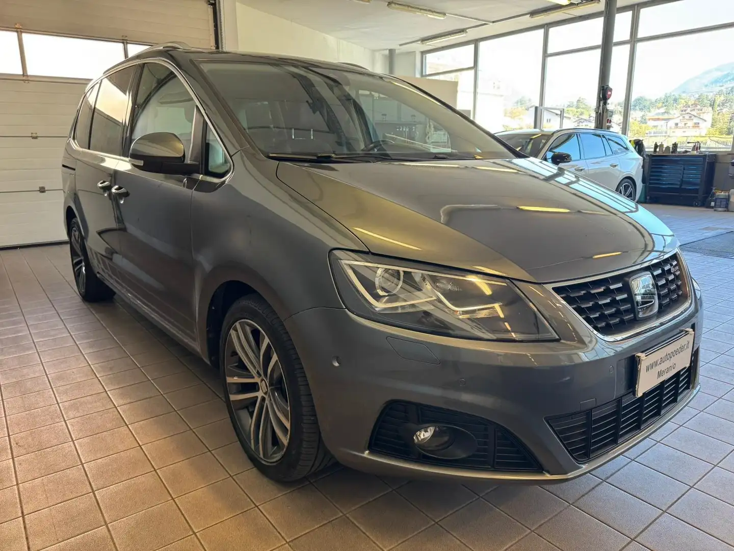 SEAT Alhambra Alhambra 2.0 tdi cr FR Line 4drive 177cv dsg Gris - 2