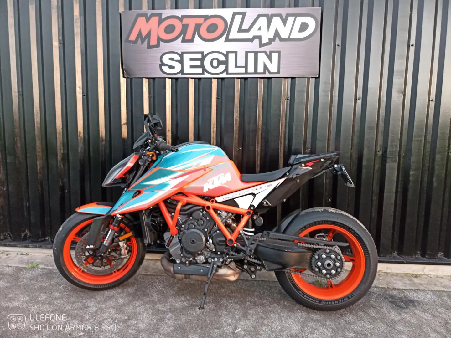 KTM 1290 Super Duke R Orange - 2