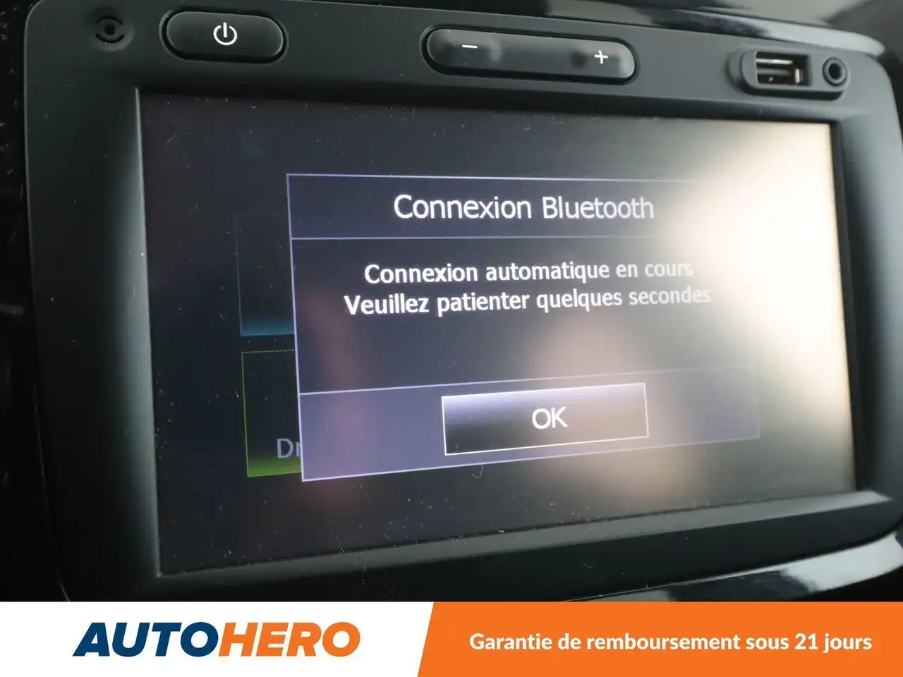 Renault Captur — photo 22