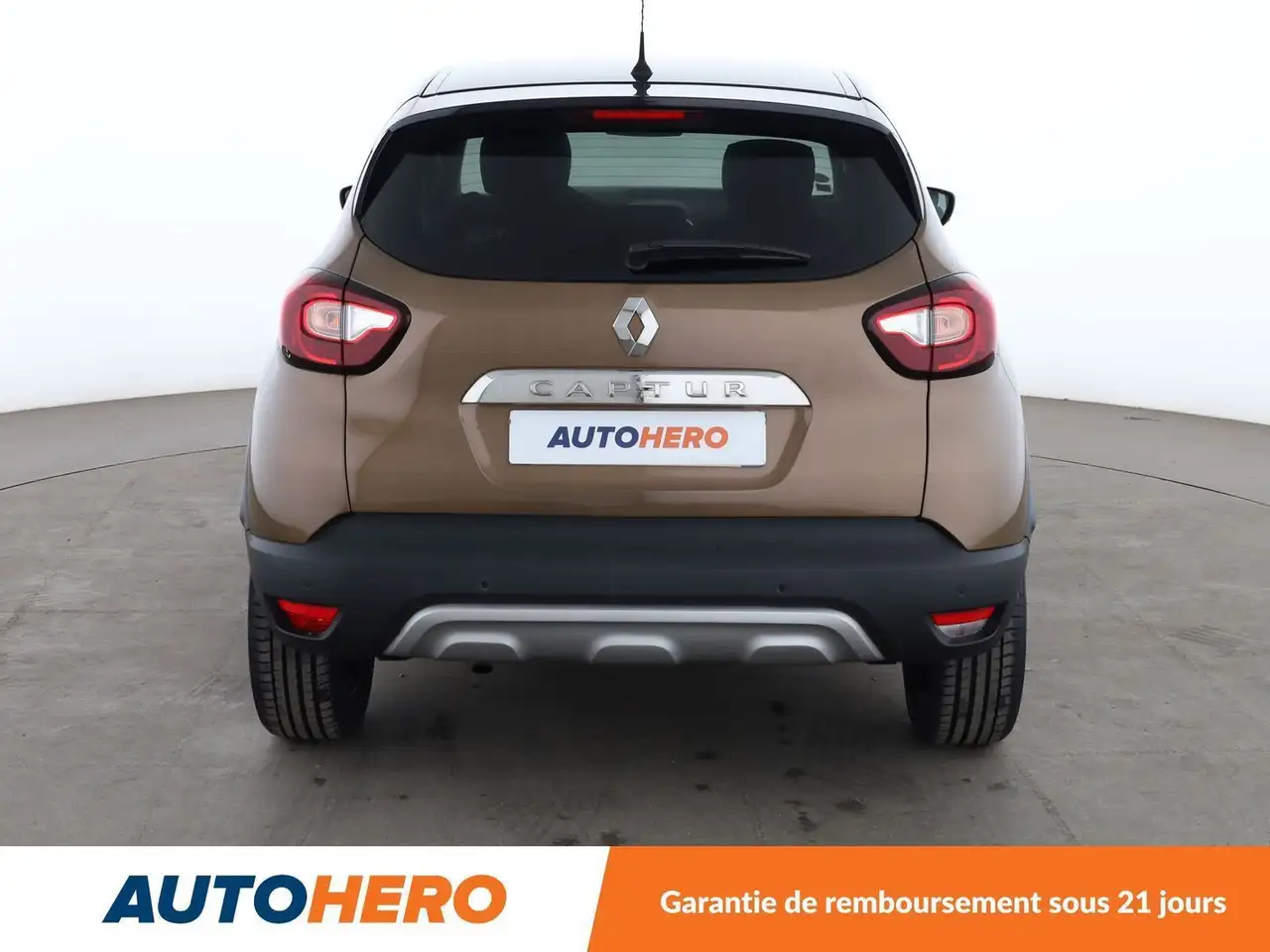 Renault Captur — photo 5