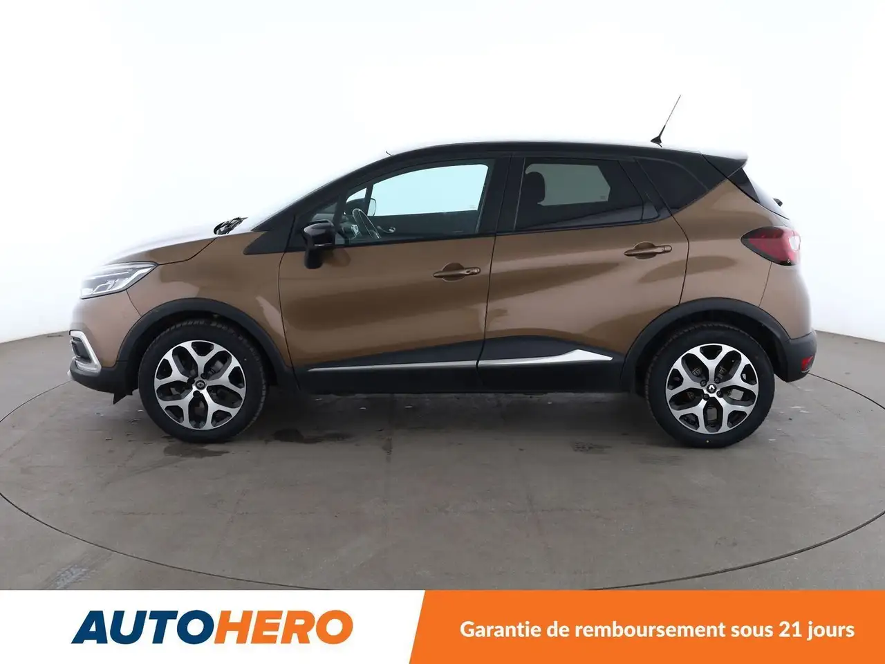 Renault Captur — photo 3