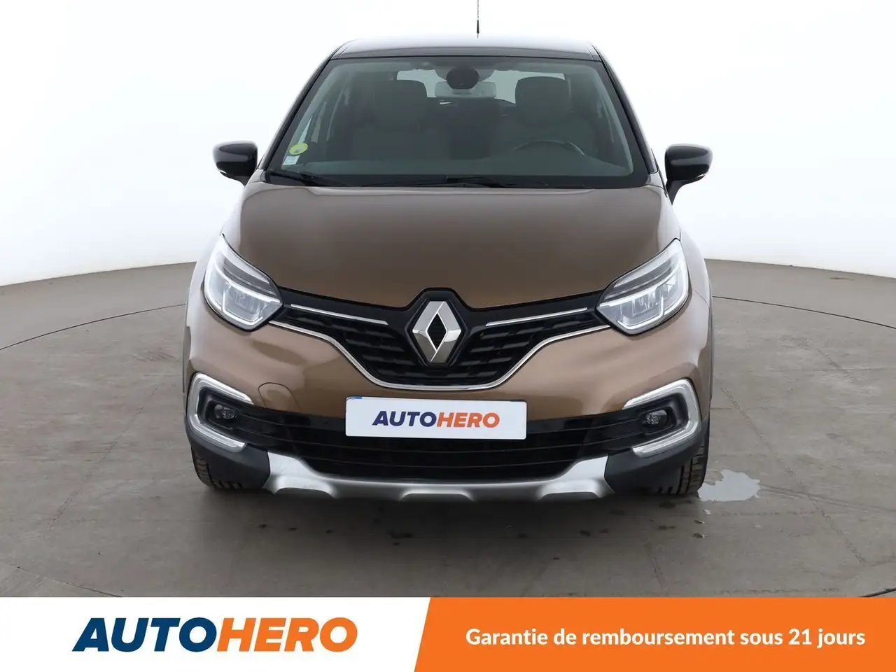Renault Captur — photo 9