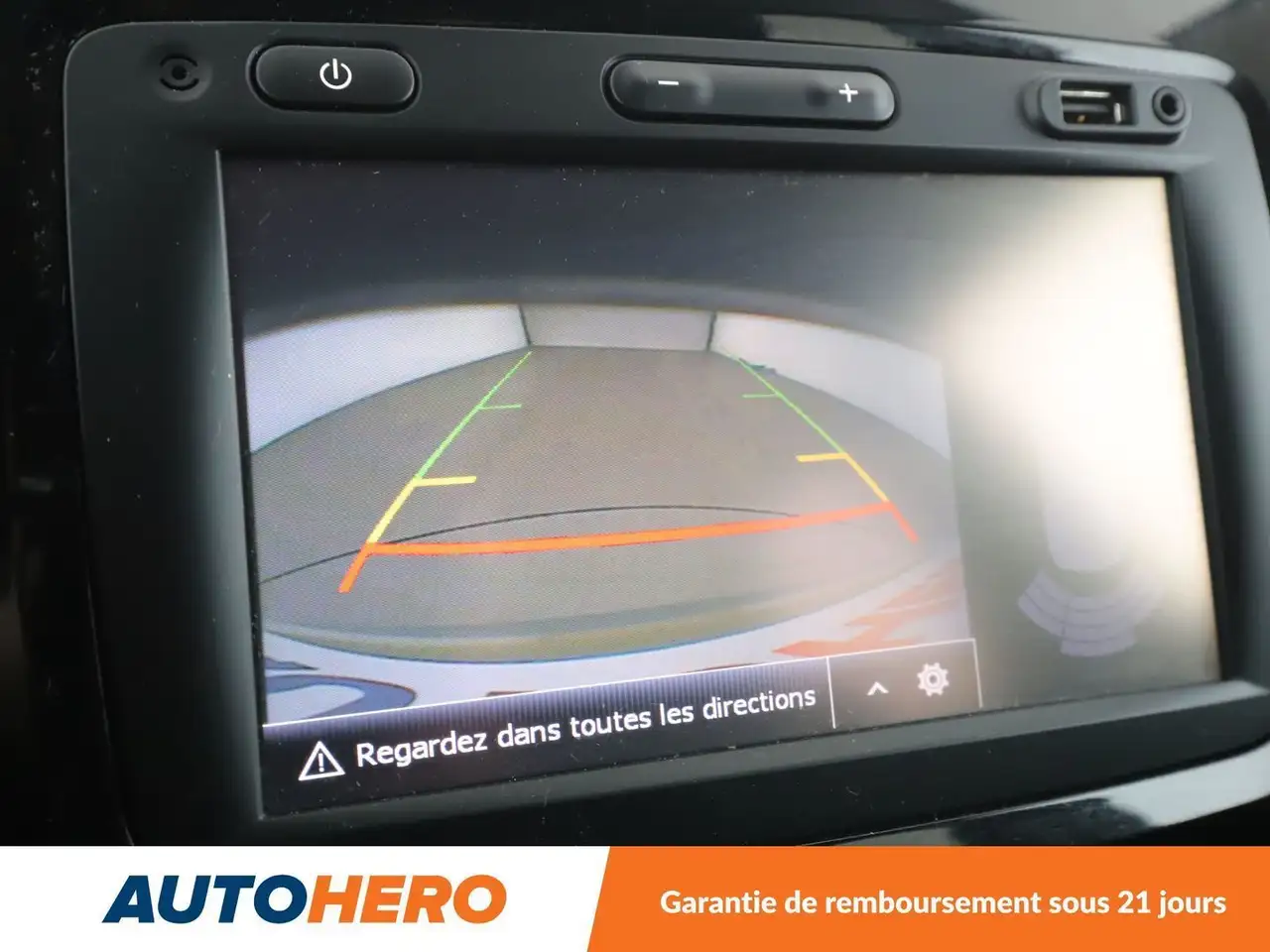 Renault Captur — photo 24