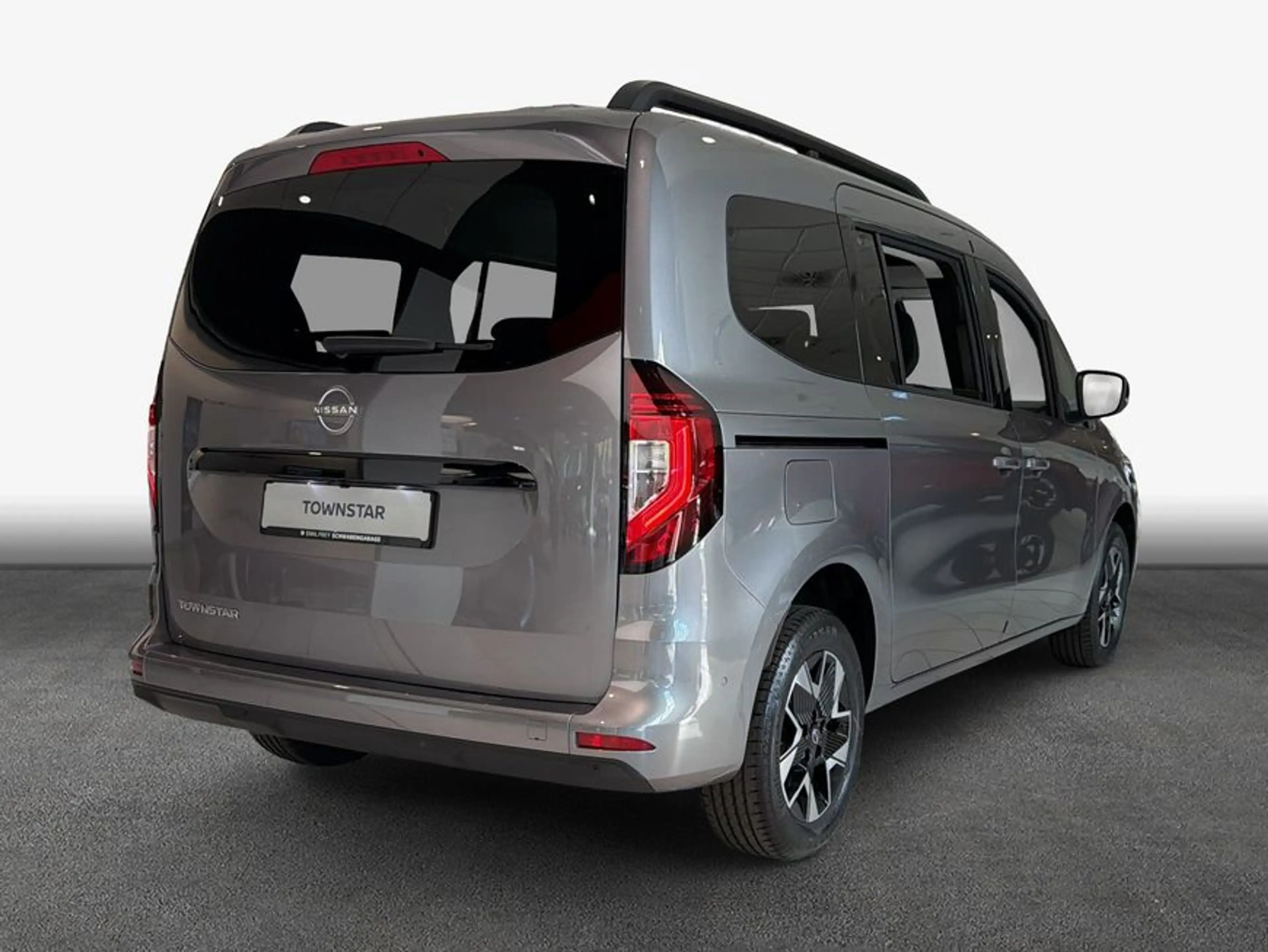 Nissan Townstar DIG-T 130 Aut. Kombi L2 Tekna 96 kW, 5-tü — photo 2