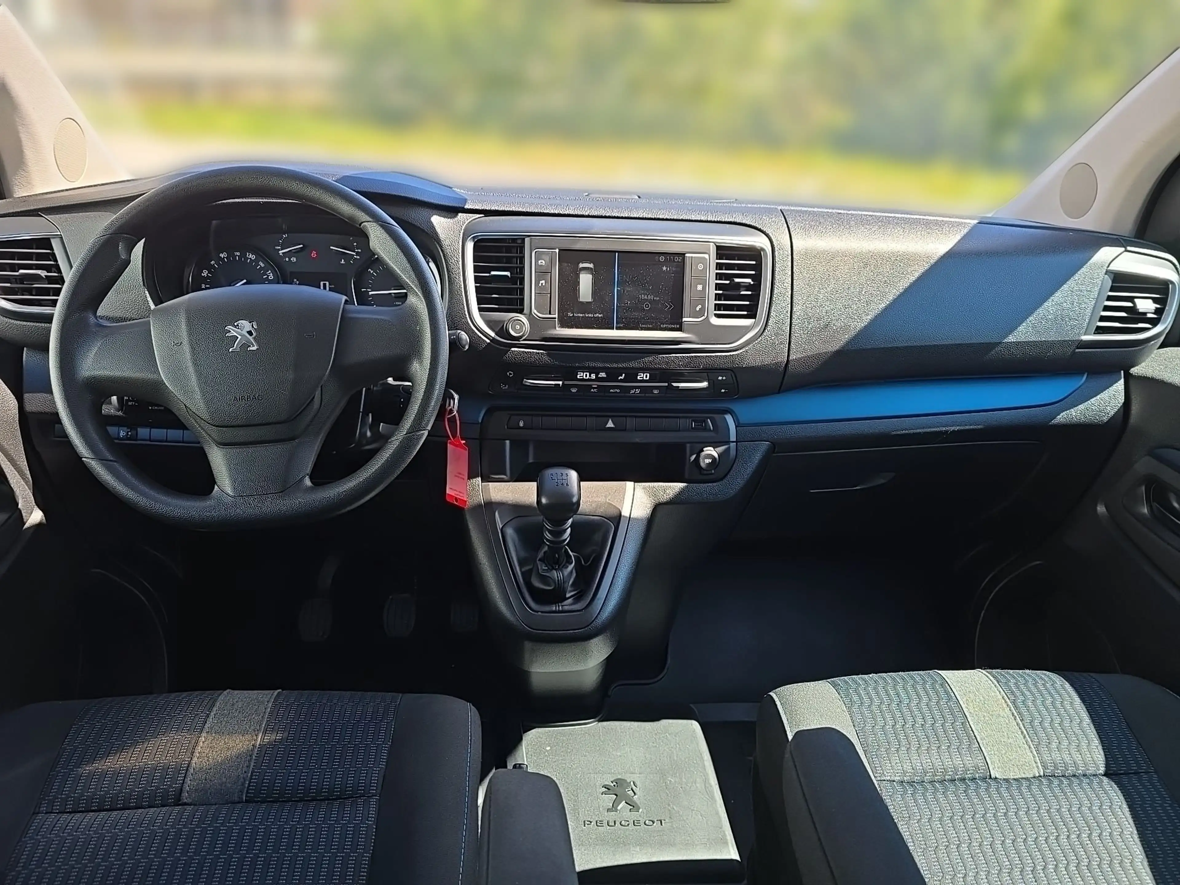 Peugeot Traveller Traveller Active L2 BHDI 150 8Sitze — photo 10