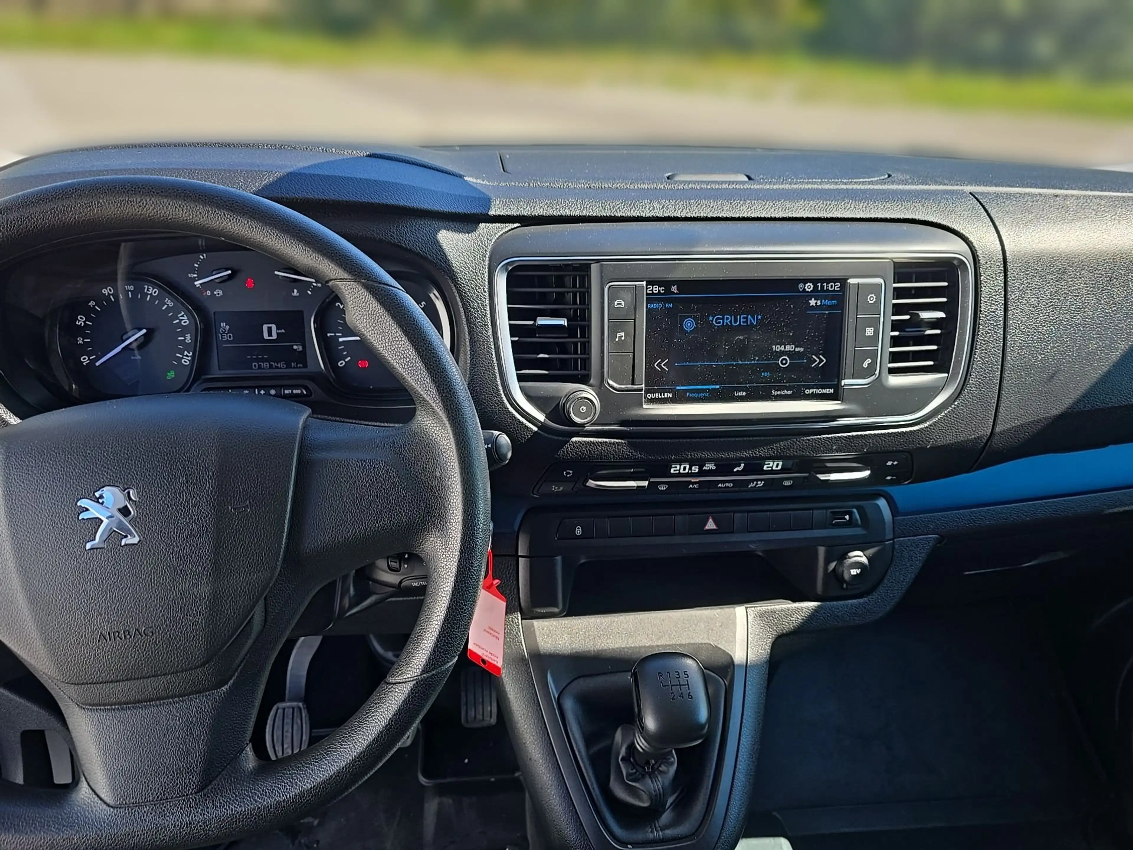 Peugeot Traveller Traveller Active L2 BHDI 150 8Sitze — photo 9