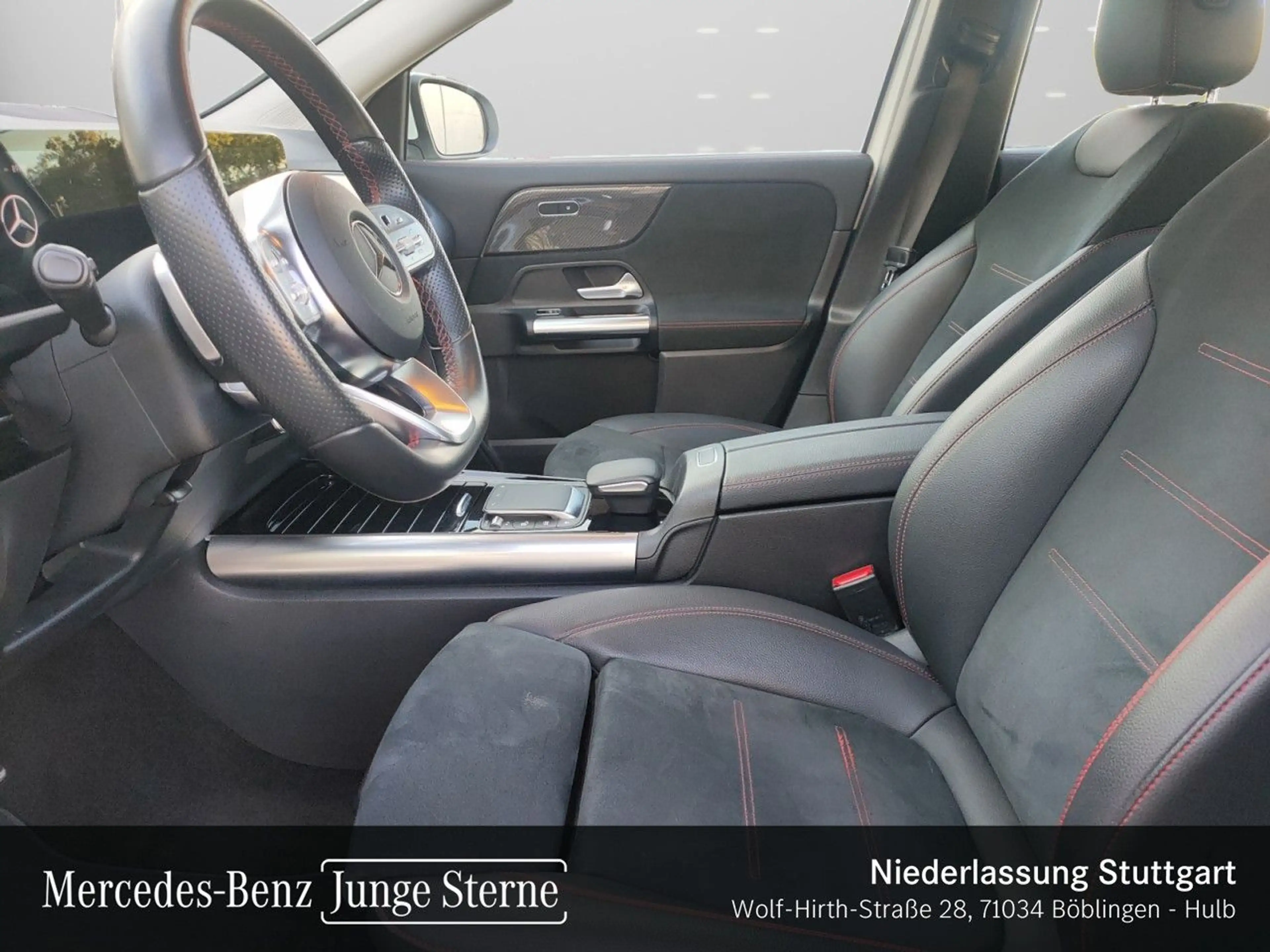 Mercedes-Benz GLA 220 d 4M AMG+PANO+AHK+MULTIBEAM+KAMERA+KEYLESS — photo 10