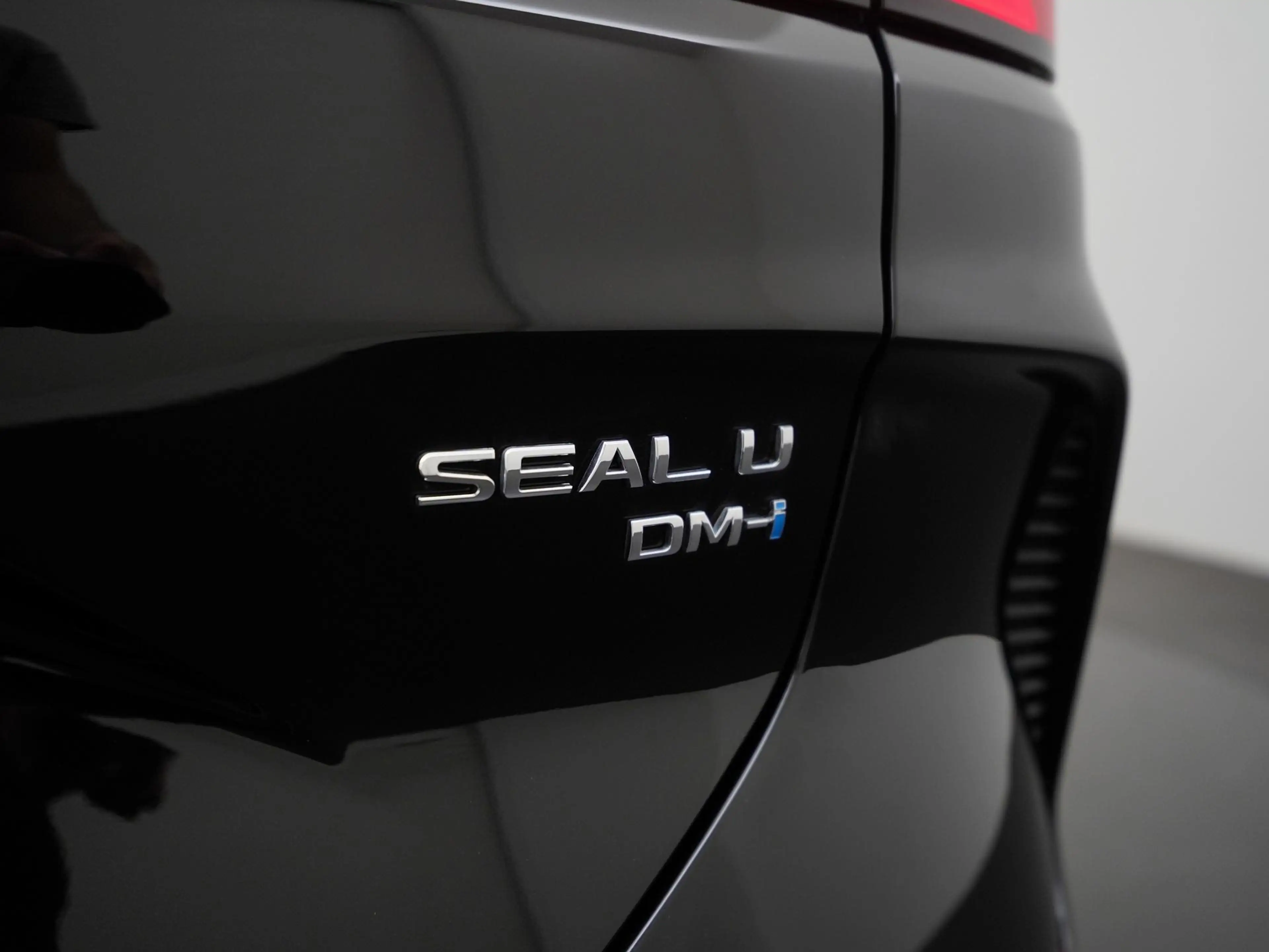 BYD Seal U 1.5 DM-i FWD Boost | Panoramadak | 360 Camera | He — photo 34