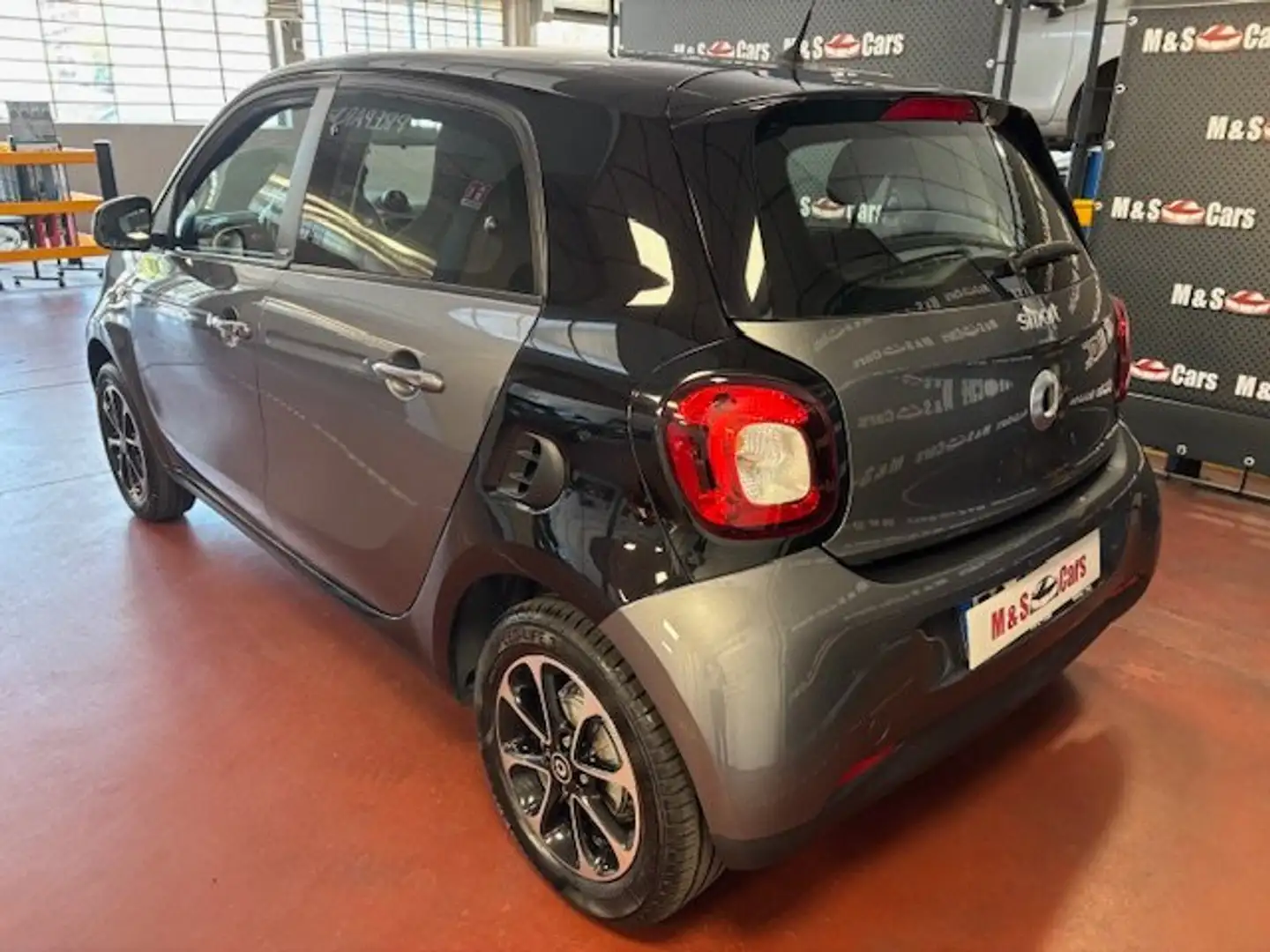 smart forFour 1.0 Passion 71cv - TAGLIANDATA! Grigio - 2