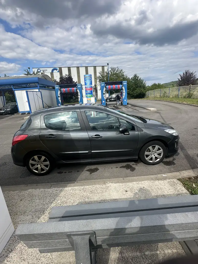 Peugeot 308 1.6 HDi 110ch FAP Business Pack - 1