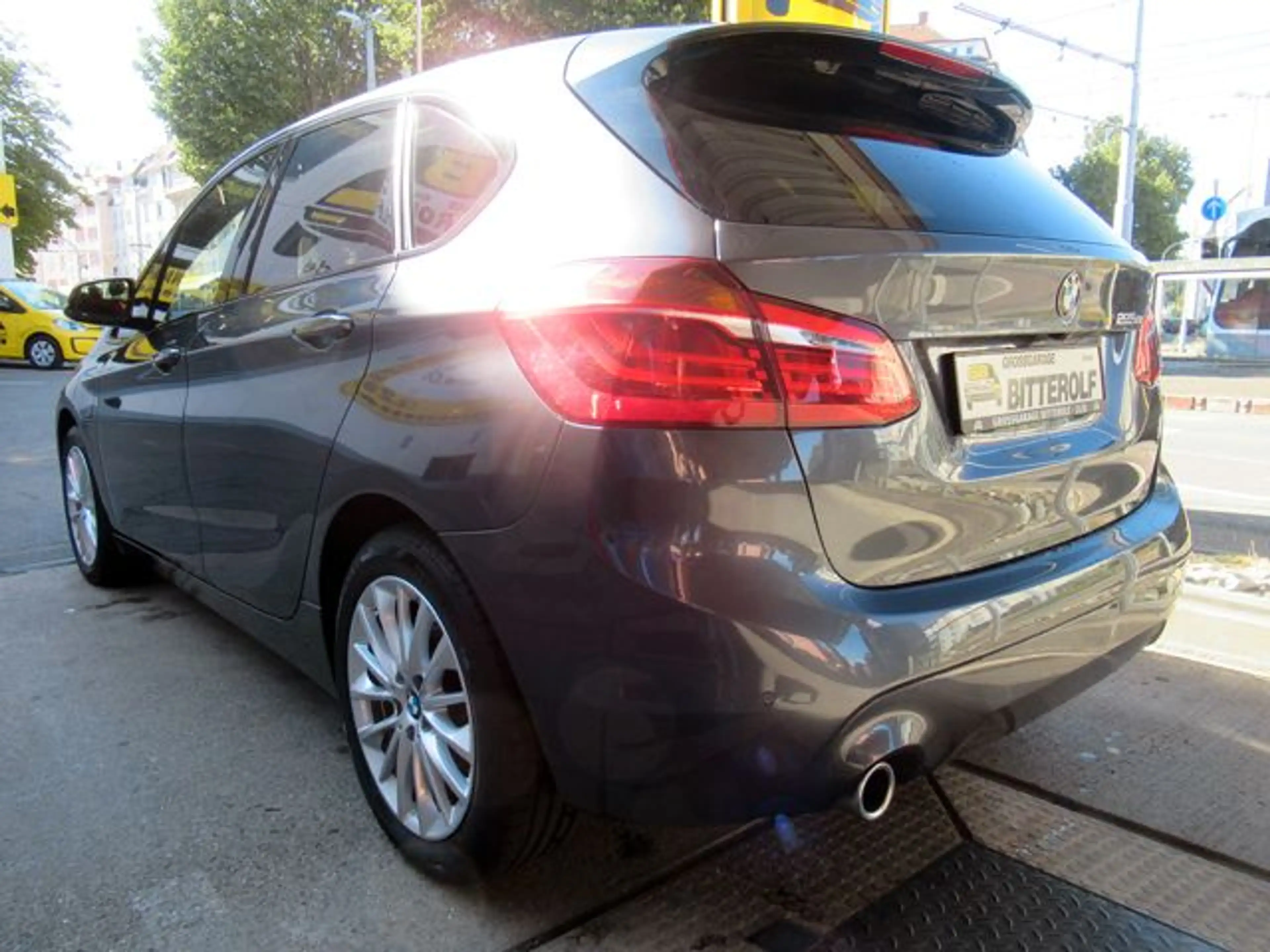 BMW 225 225xe iPerformance Active Tourer Navi/SHZ/RFK — photo 3