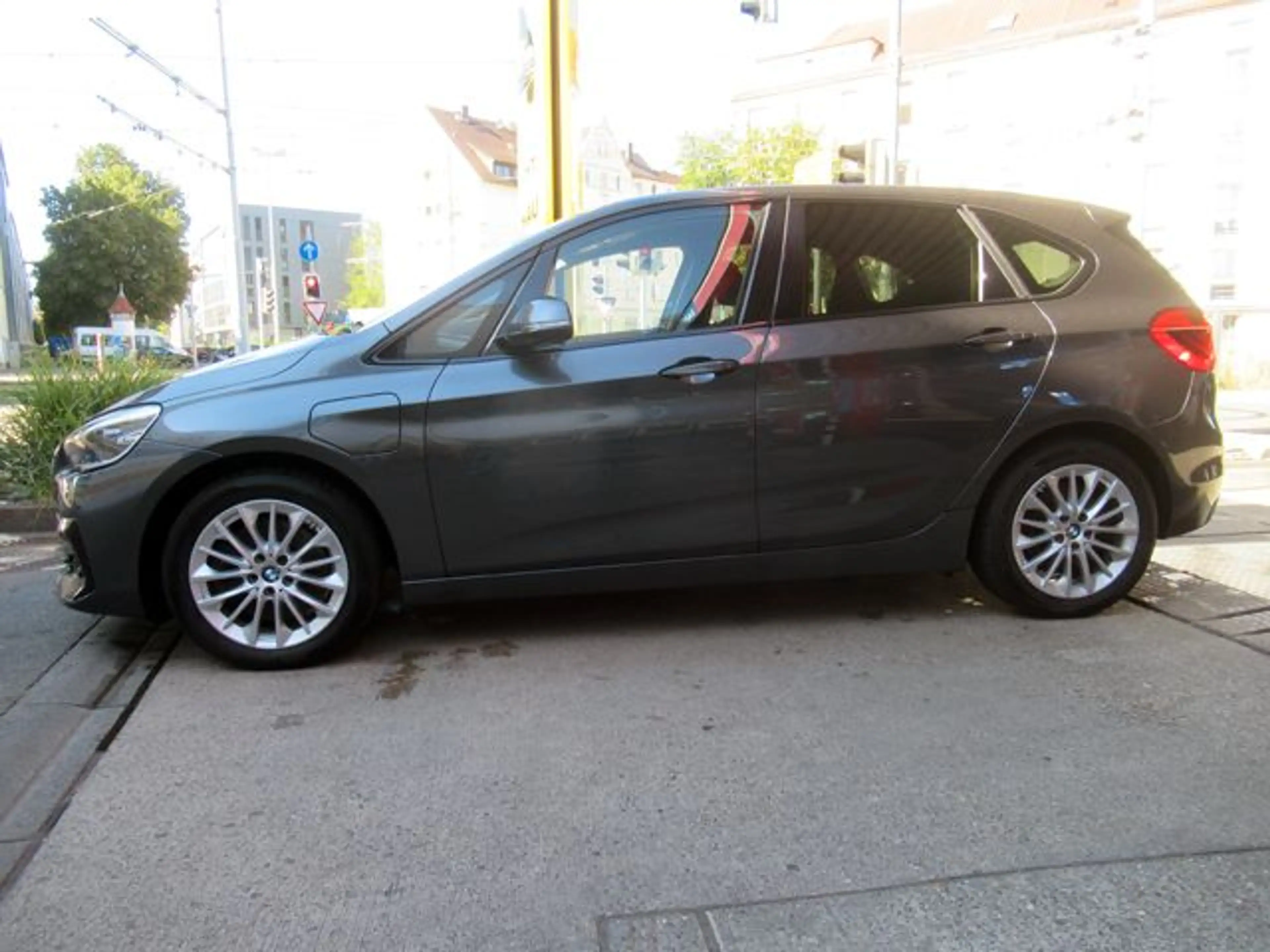 BMW 225 225xe iPerformance Active Tourer Navi/SHZ/RFK — photo 15
