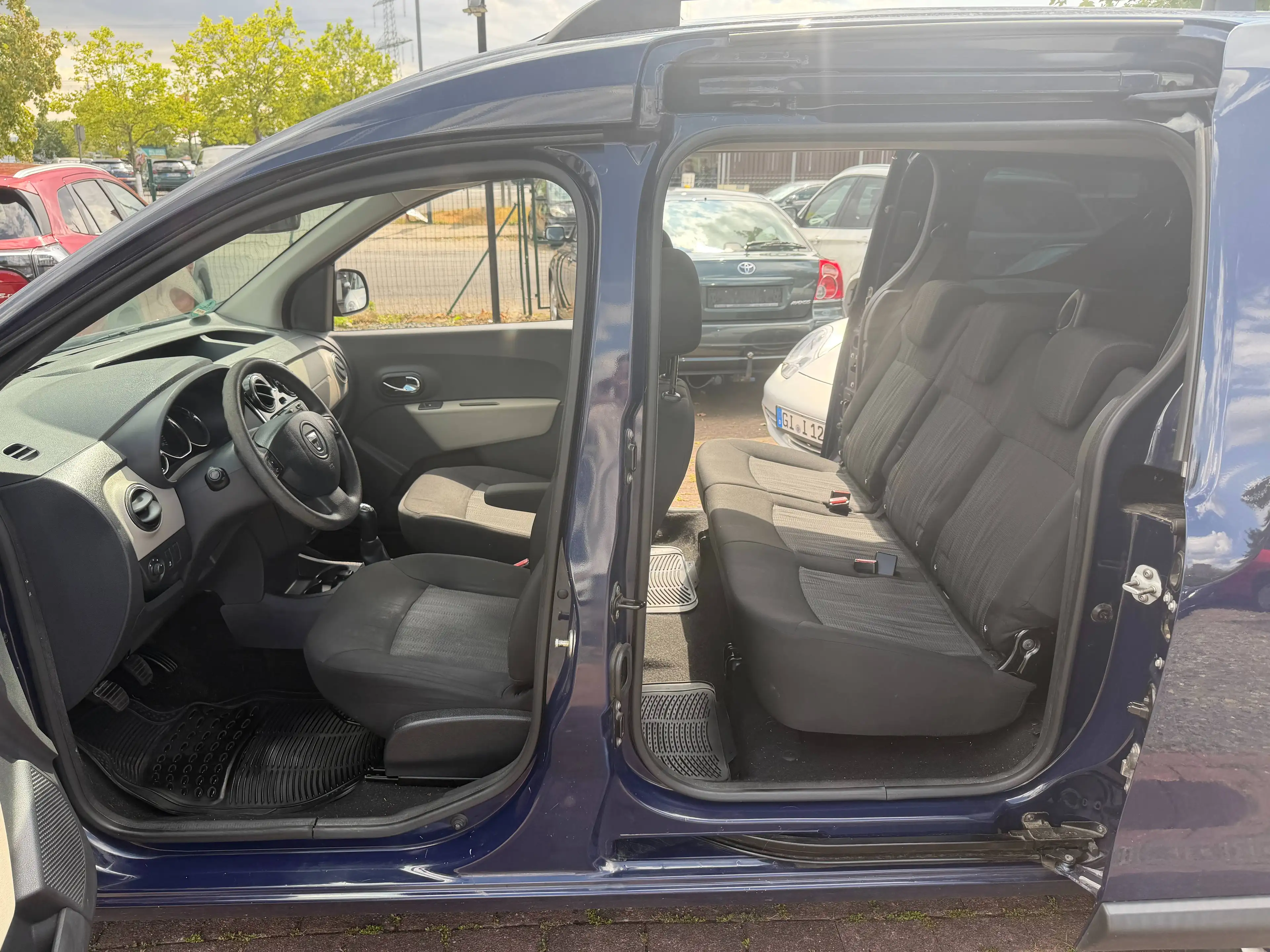 Dacia Dokker 1.Hand/Scheckheft/Navi/Klima/04.2027 — photo 5