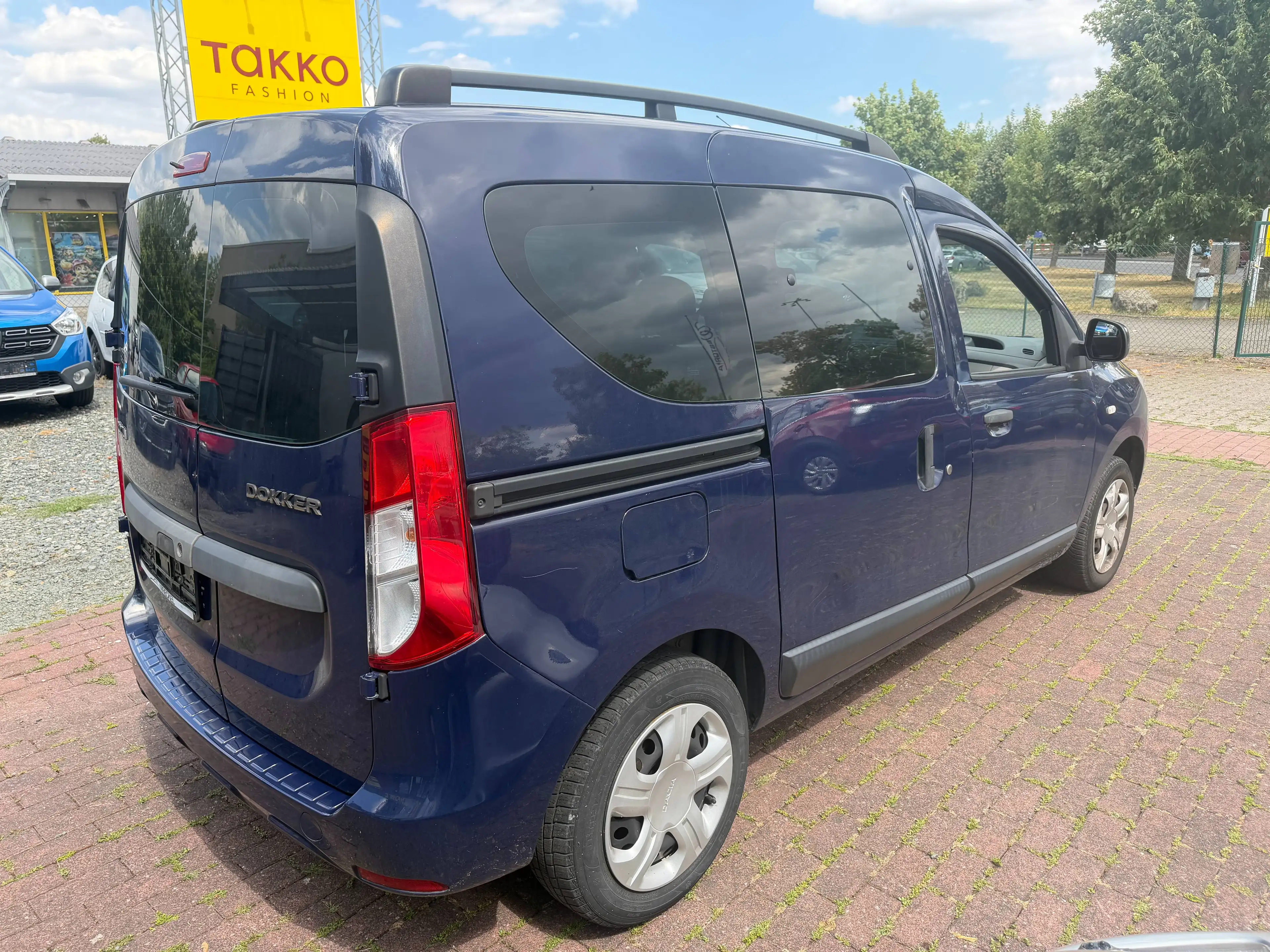 Dacia Dokker 1.Hand/Scheckheft/Navi/Klima/04.2027 — photo 12