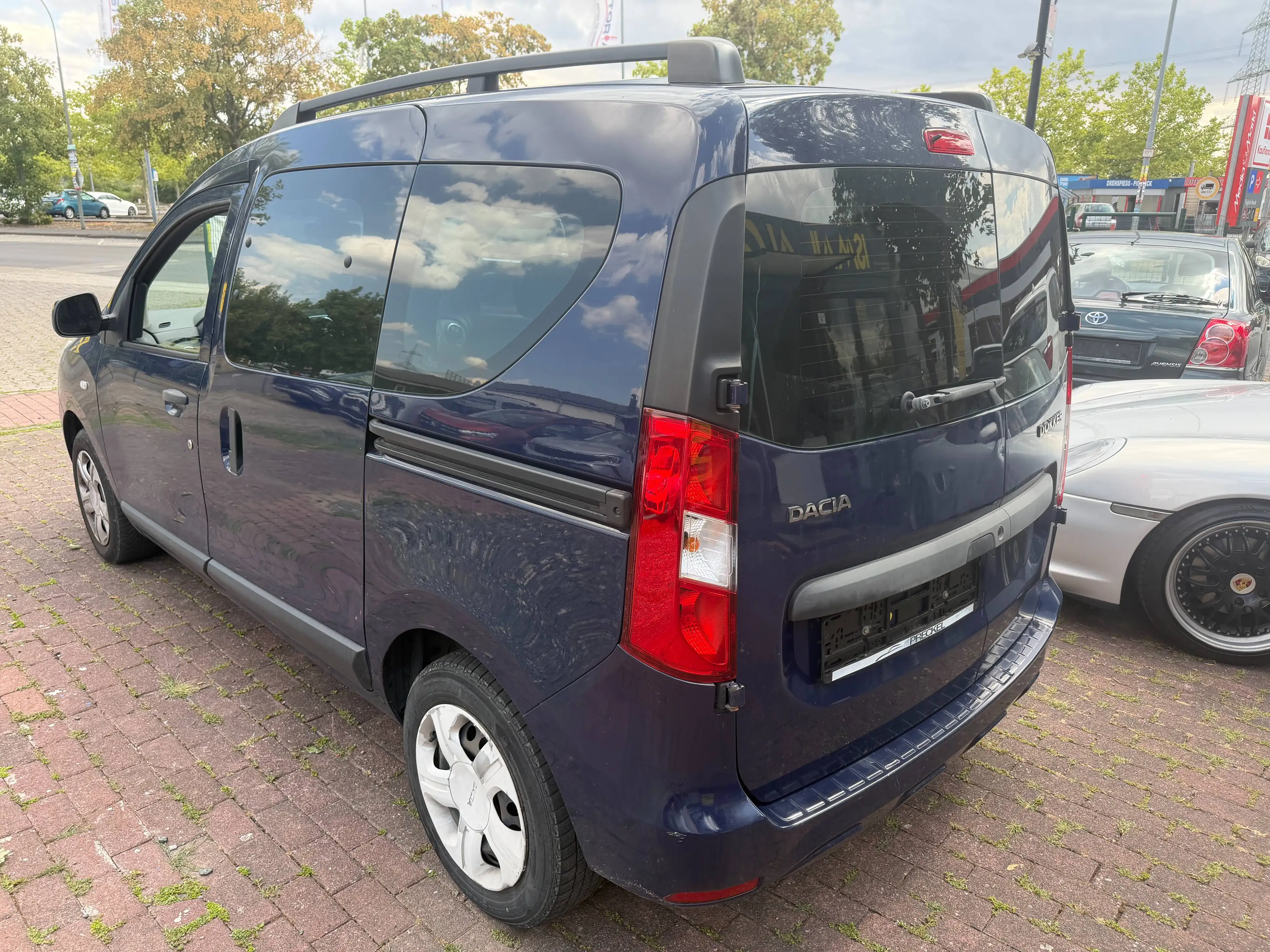 Dacia Dokker 1.Hand/Scheckheft/Navi/Klima/04.2027 — photo 6