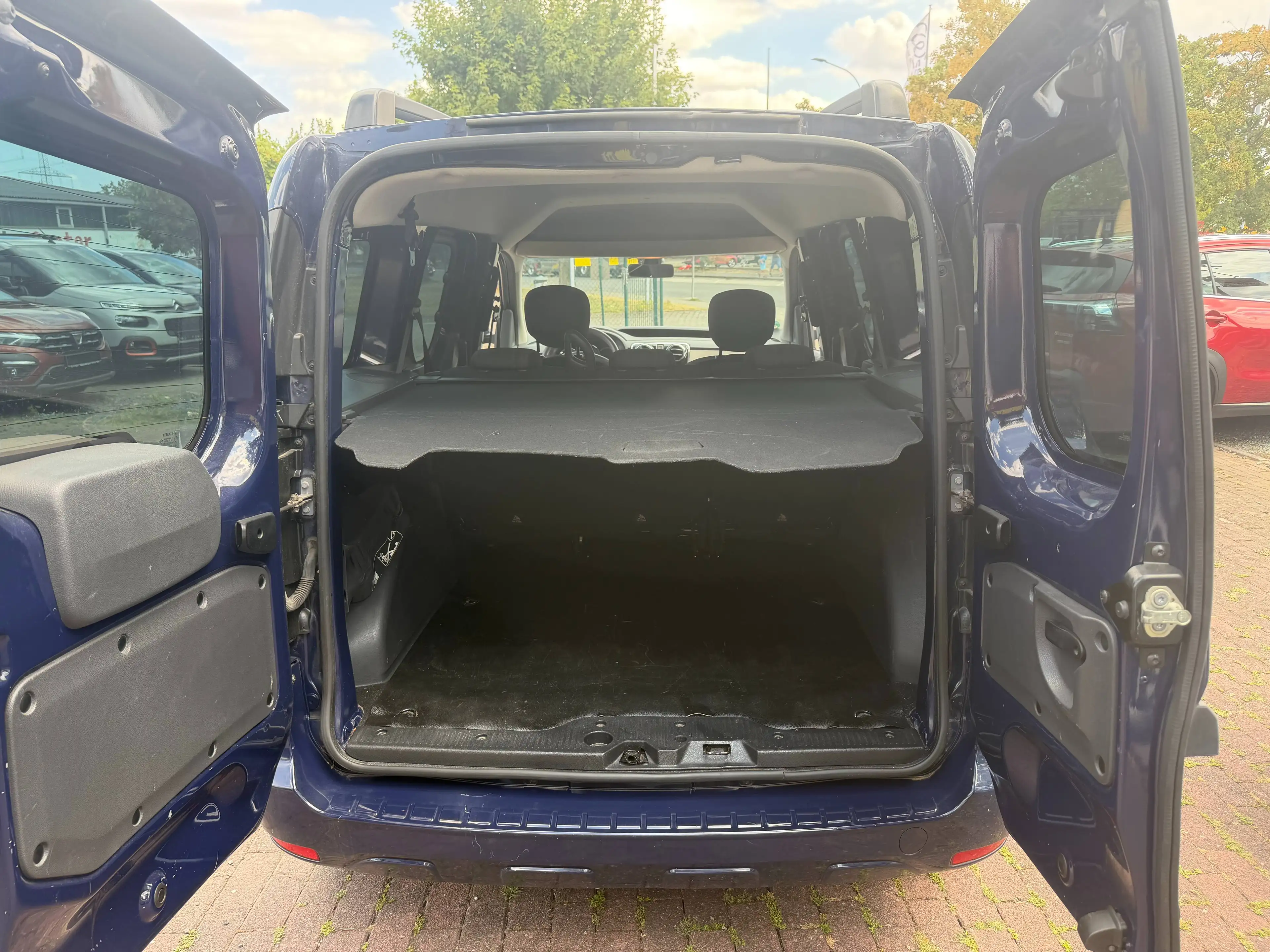 Dacia Dokker 1.Hand/Scheckheft/Navi/Klima/04.2027 — photo 11
