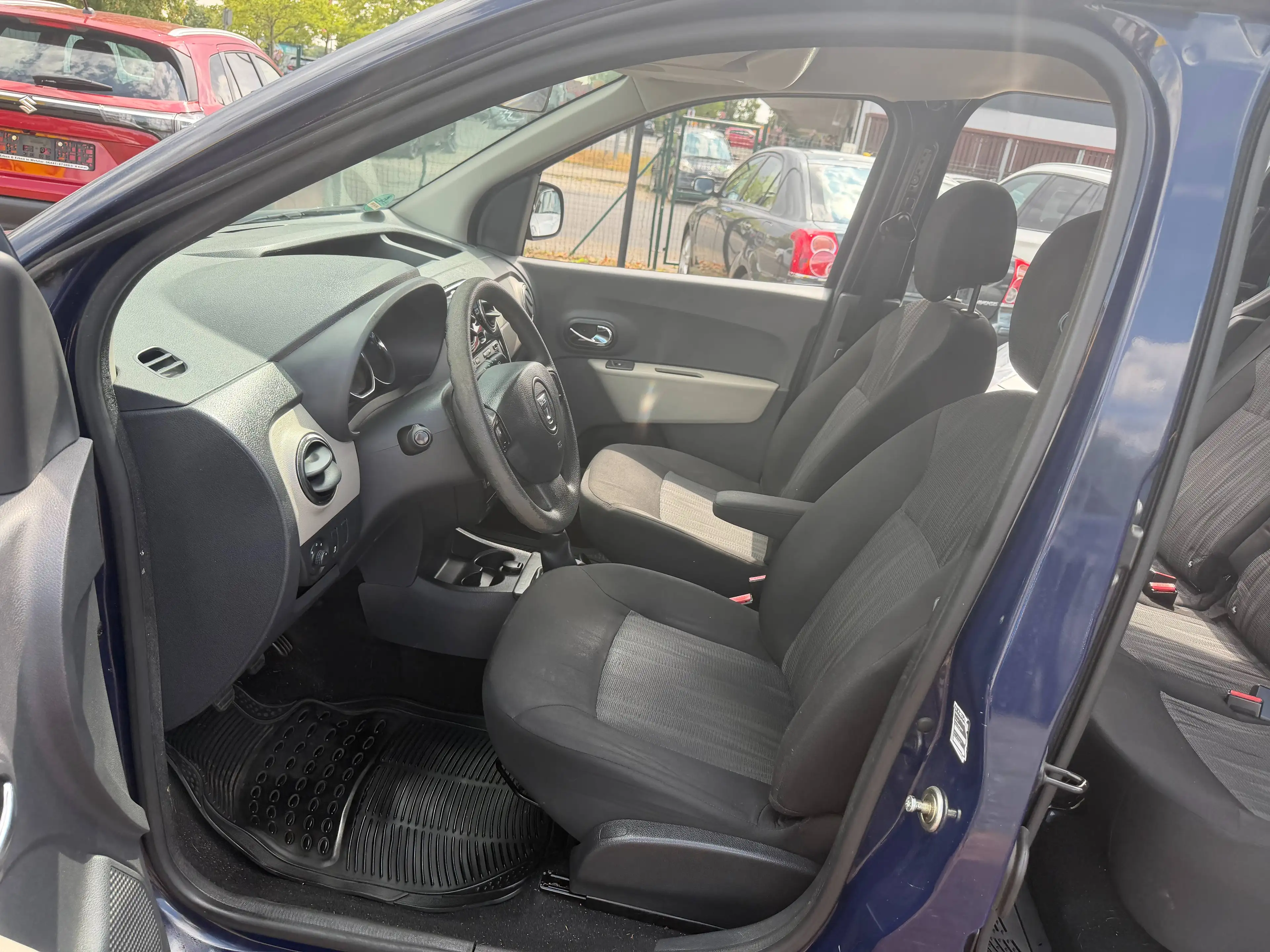 Dacia Dokker 1.Hand/Scheckheft/Navi/Klima/04.2027 — photo 9