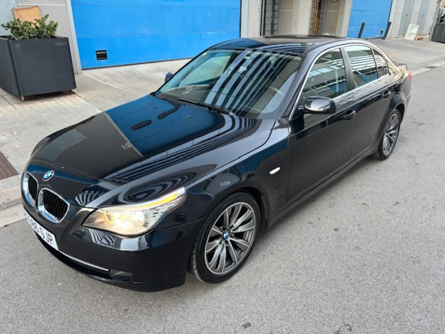 BMW 520 520d Aut. Noir - 2