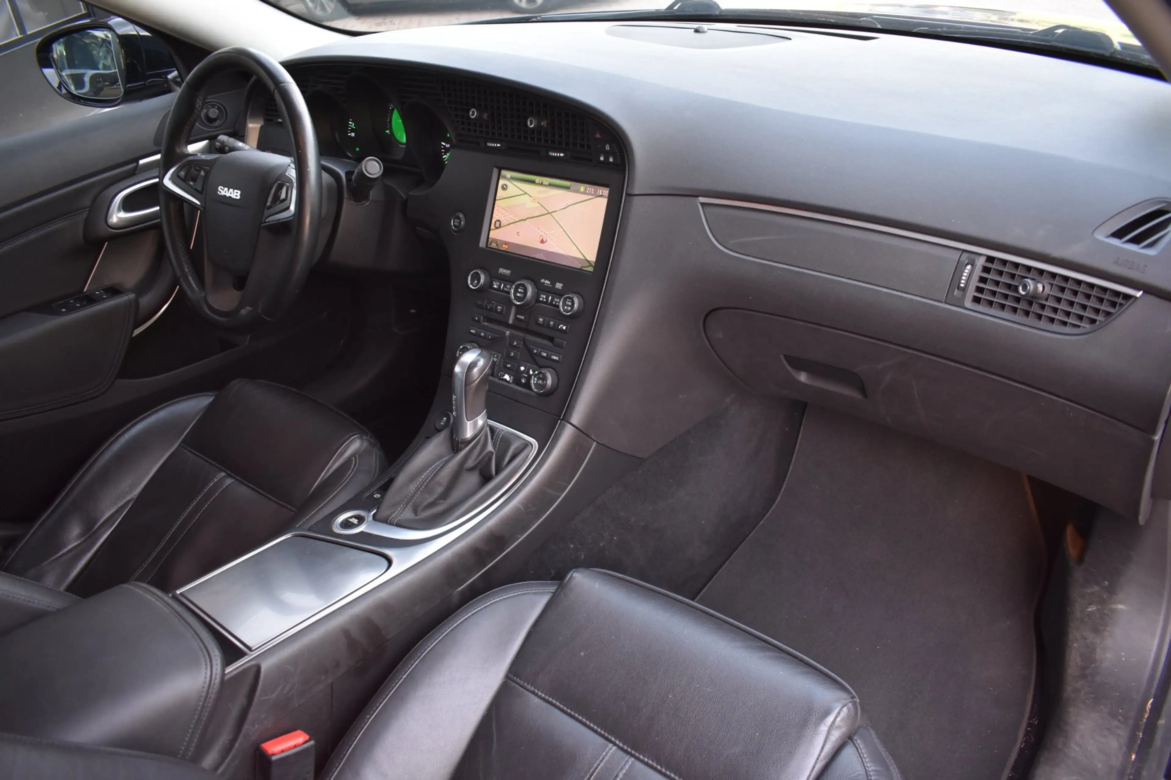 Saab 9-5 2.0T Aero '11 Leder Xenon Clima Navi Cruise — photo 11
