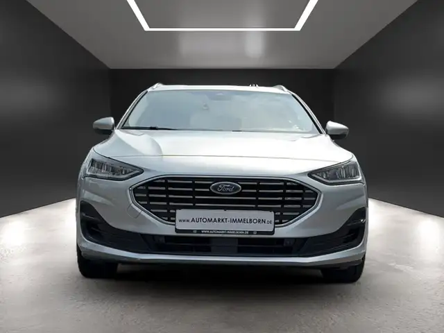Ford Focus view 9
