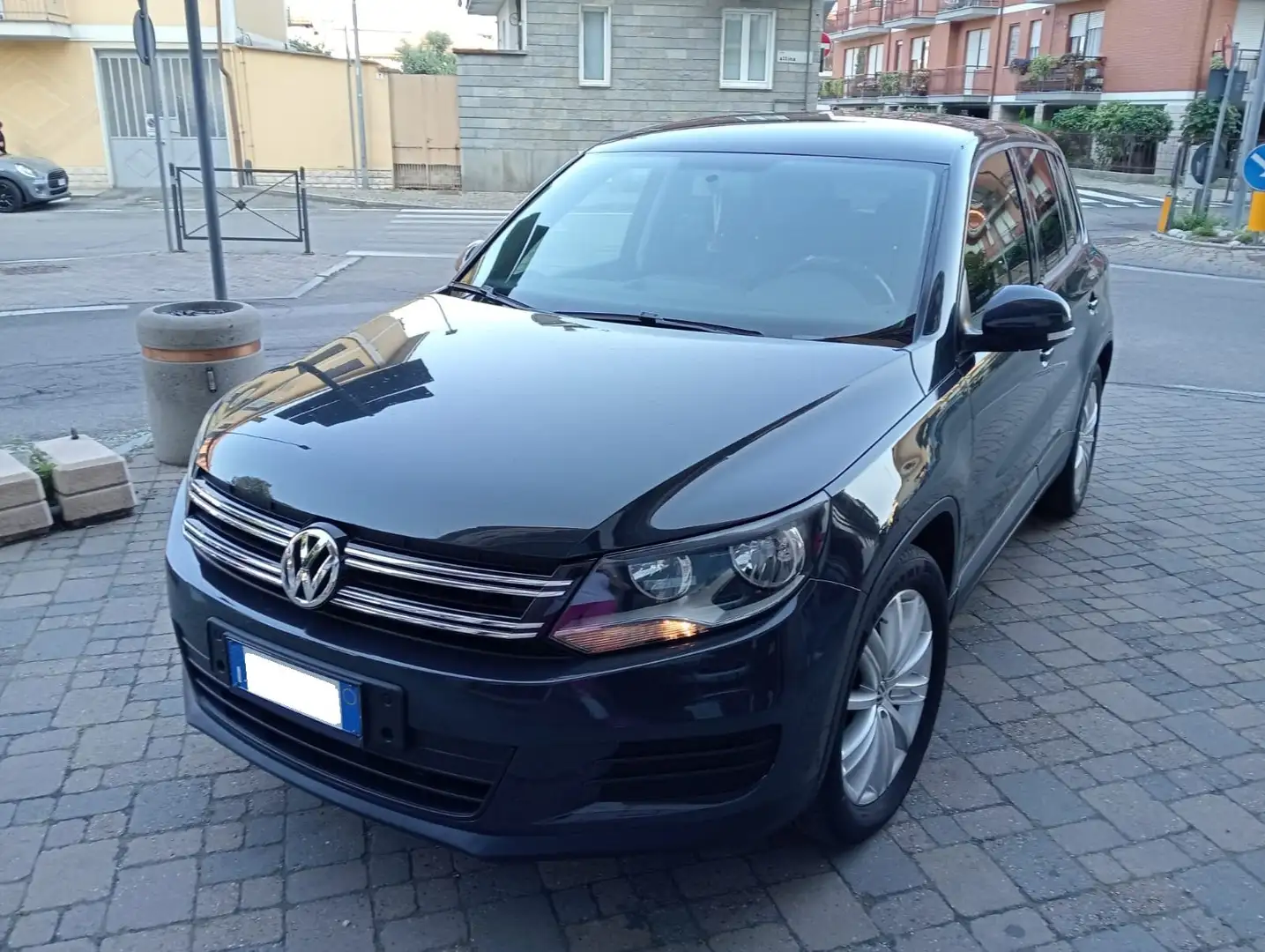 Volkswagen Tiguan Tiguan 2.0 TDI Nero - 1