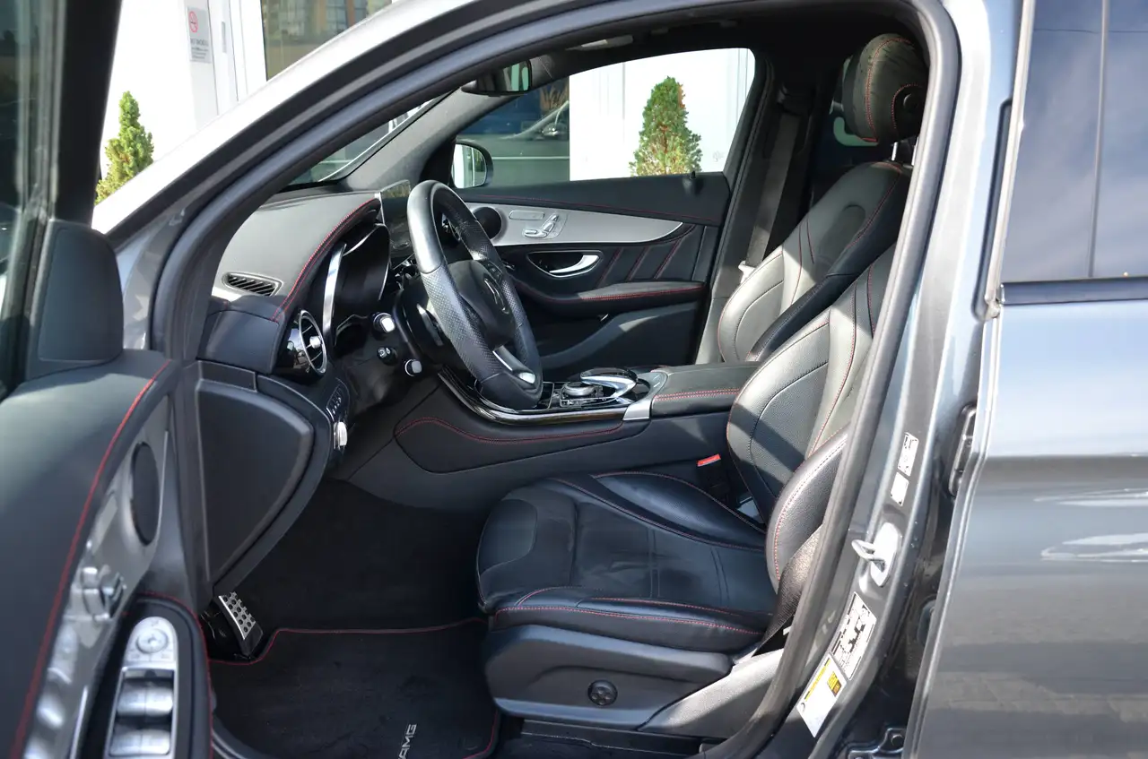 Mercedes-Benz GLC photo Mercedes-Benz GLC